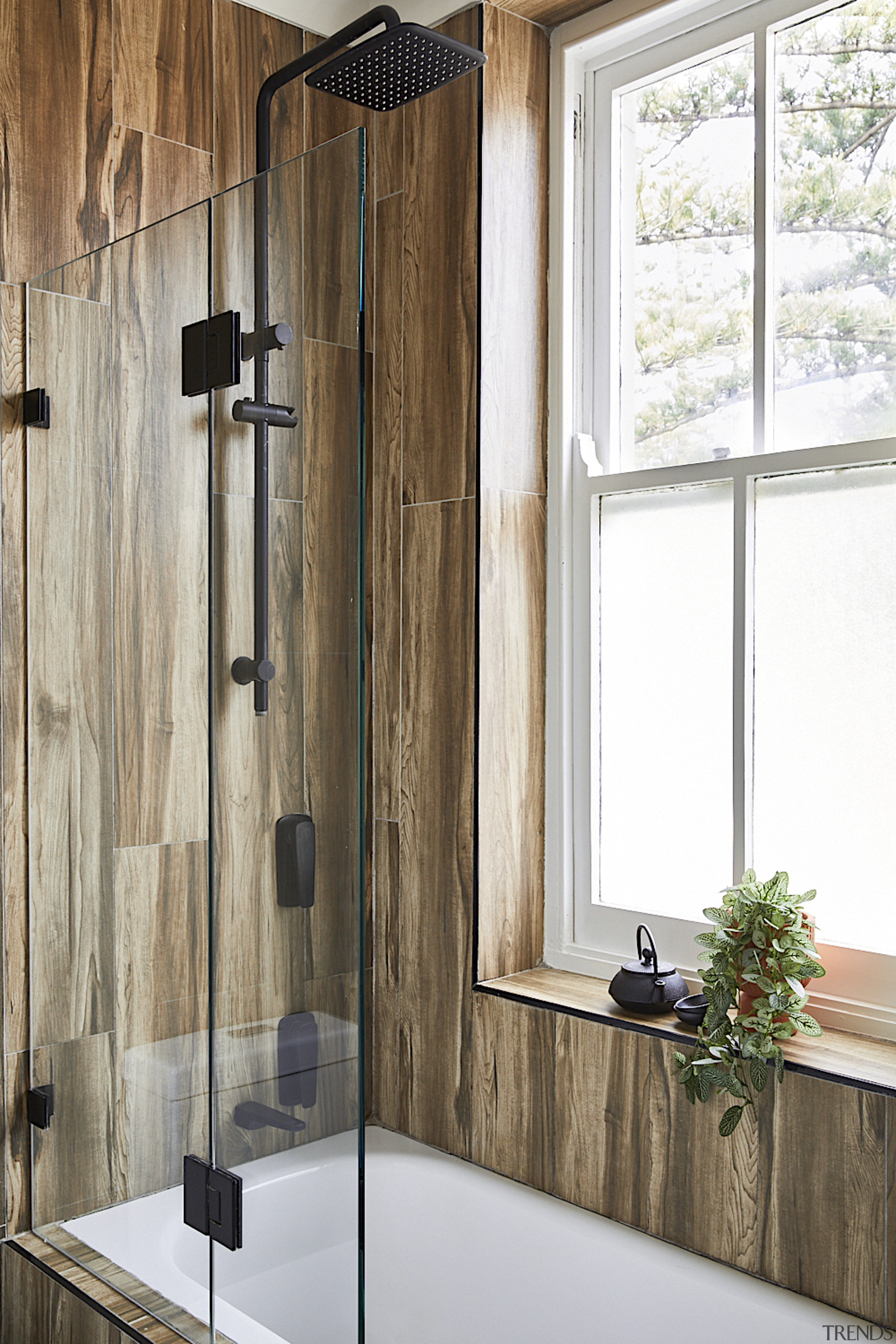 Bathing in nature – the wood-lined bathroom. 