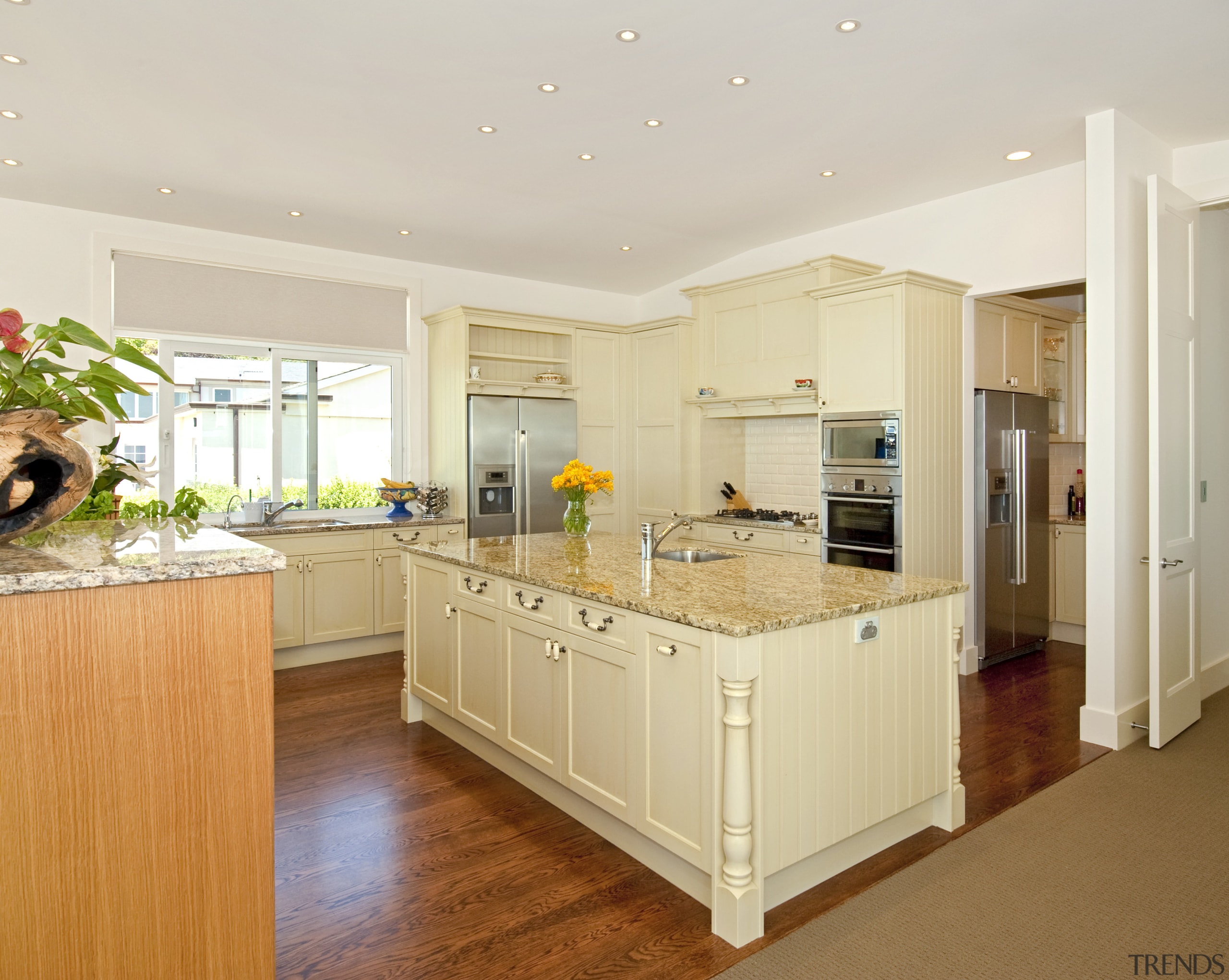 The Kitchen Also By Fyfe Kitchens Gallery 7 Trends