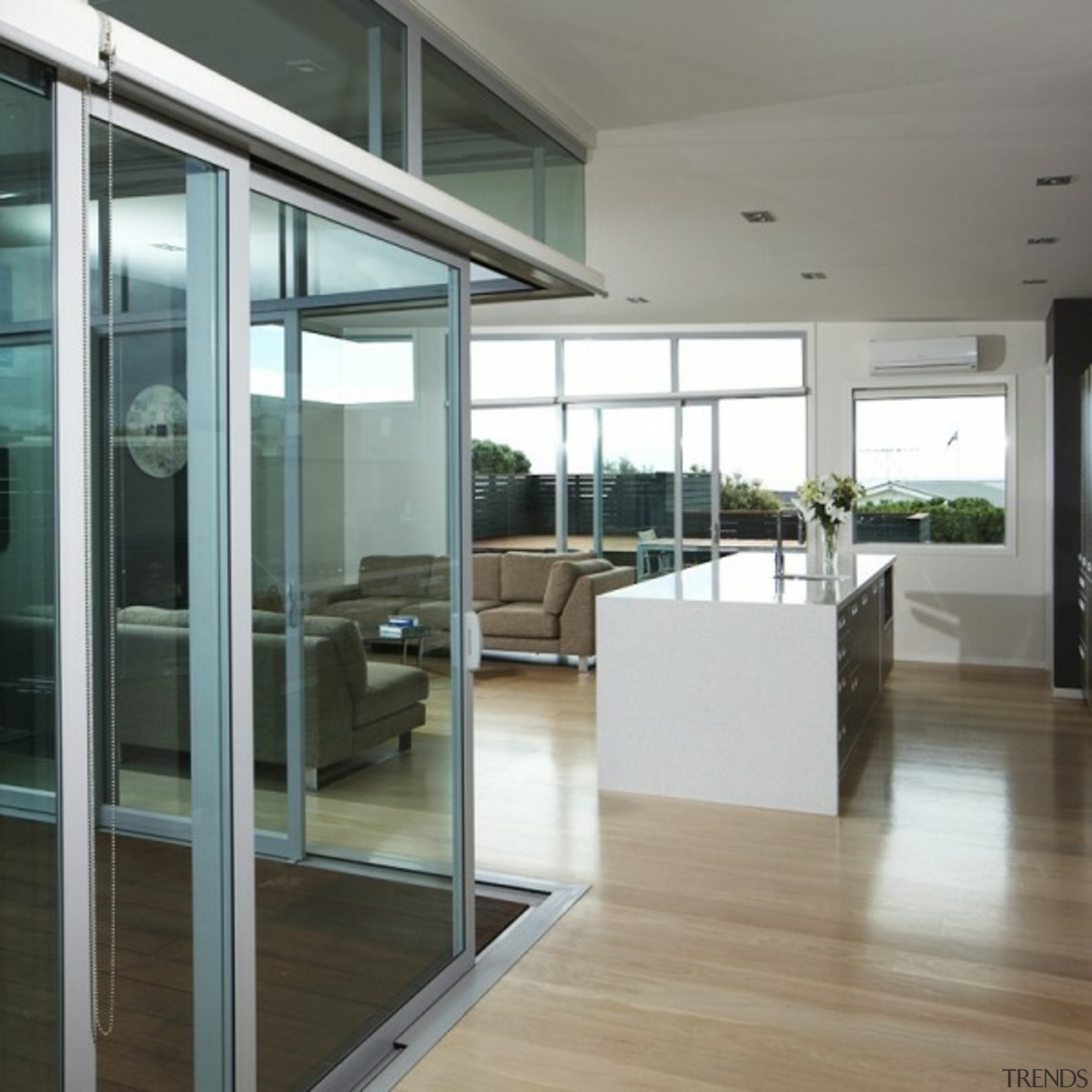 Corner Eurostacker door detail – choosing the right 