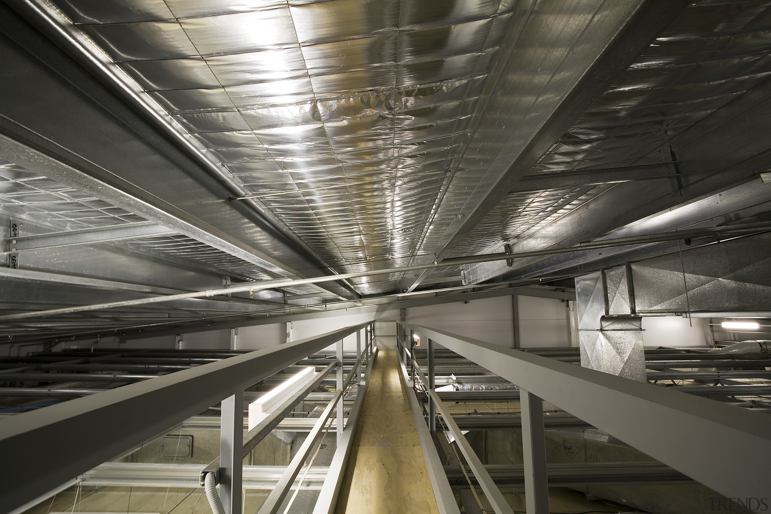 A view of the roofing. - A view architecture, ceiling, daylighting, escalator, steel, structure, black, gray