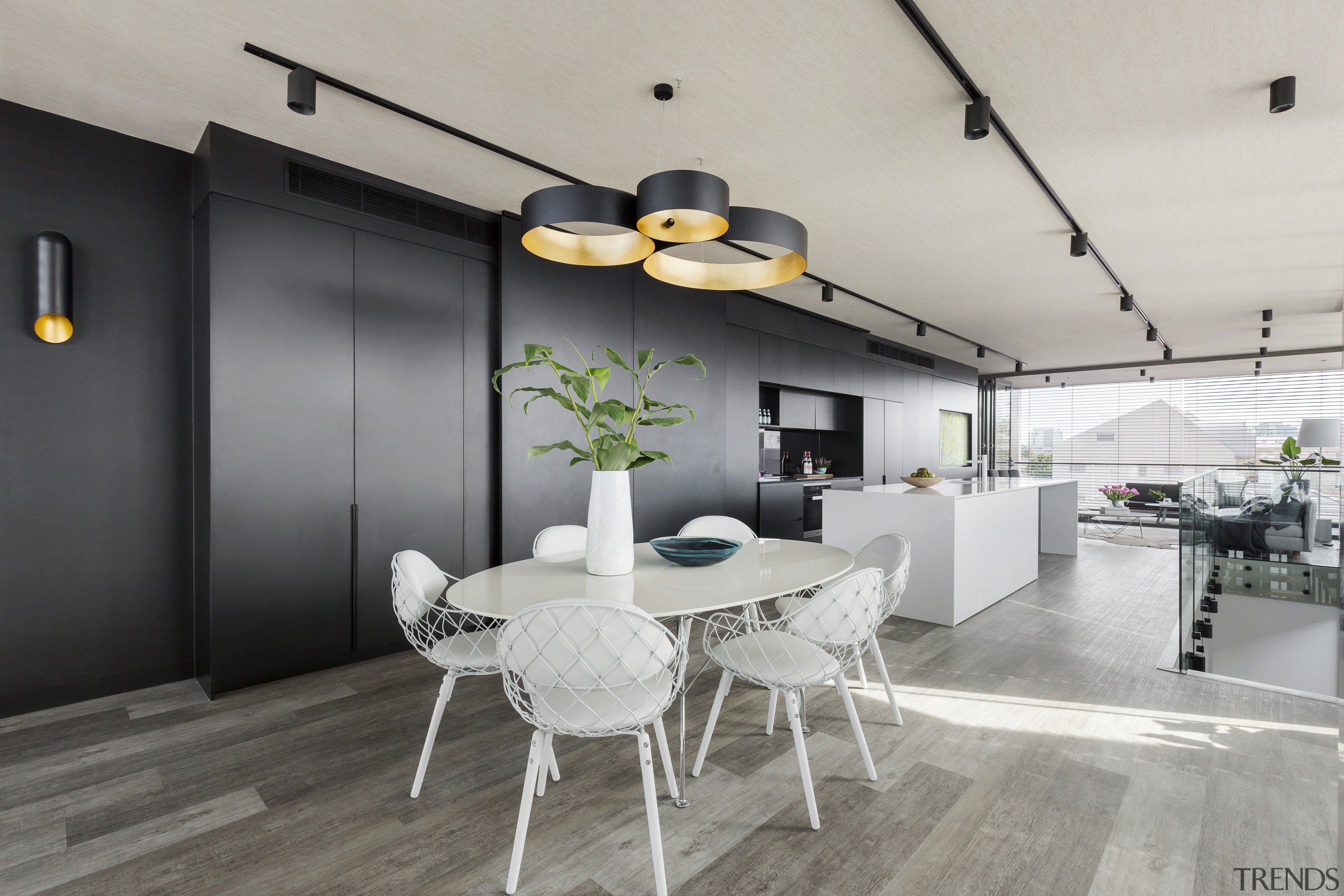 In This Apartment S Open Plan Livin Gallery 3 Trends