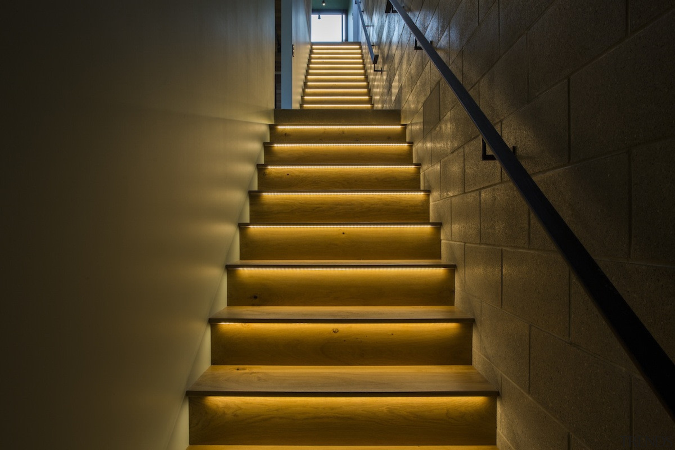 Arrowtown-based Bennie Builders was the only Southern Lakes architecture, daylighting, handrail, light, lighting, line, stairs, wall, wood, brown