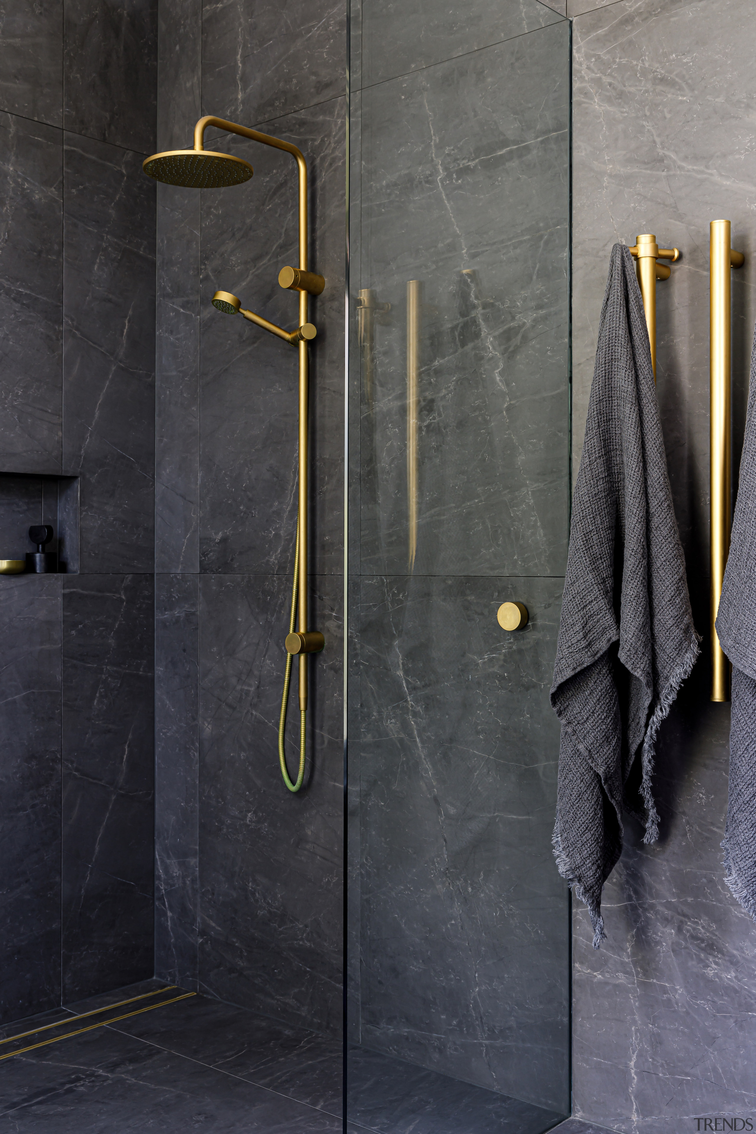 The matt gold tapware/shower fittings add a luxurious 