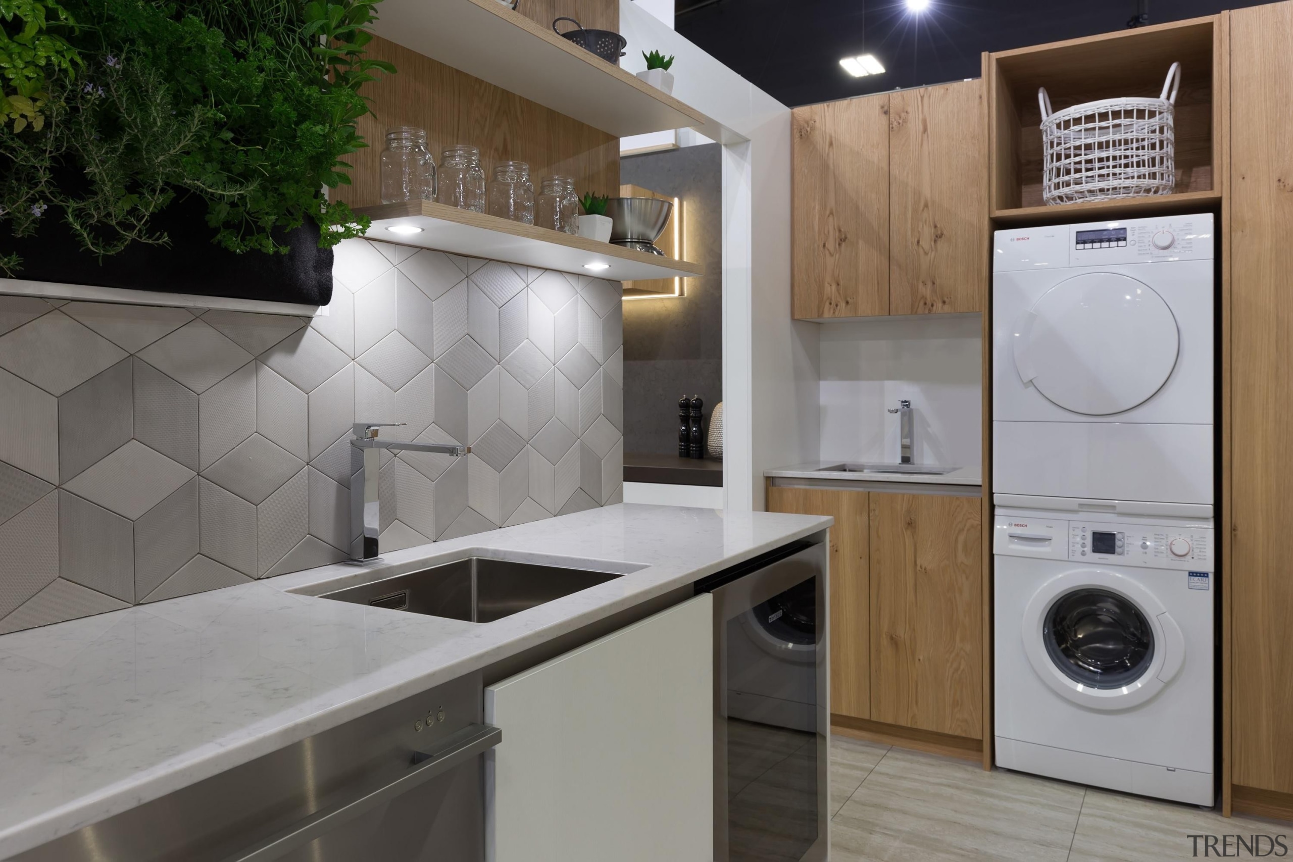 scullery, laundry, veneer, tiled splashback - Home show countertop, home appliance, kitchen, laundry, laundry room, major appliance, room, gray