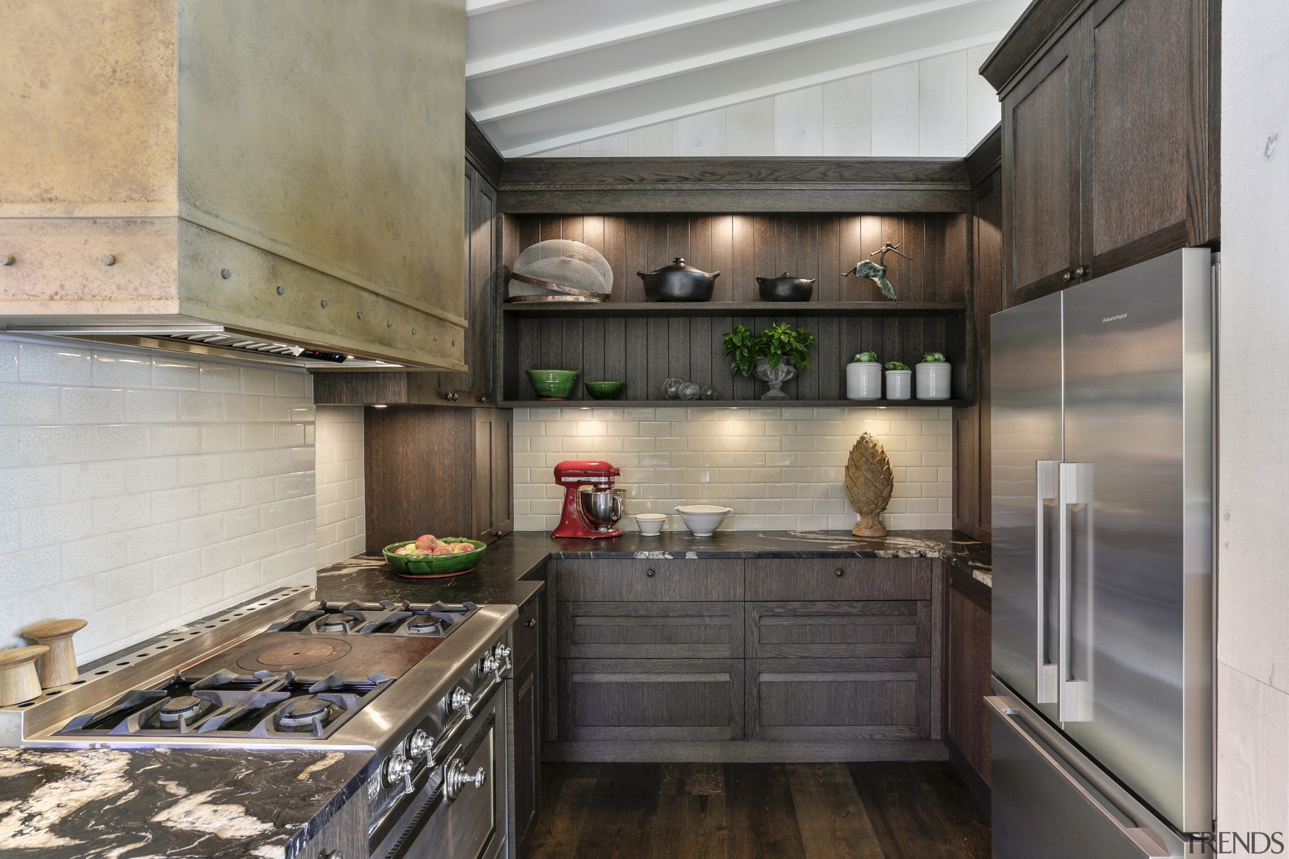 ​​​​​​​For this kitchen design by Shane George of gray, black