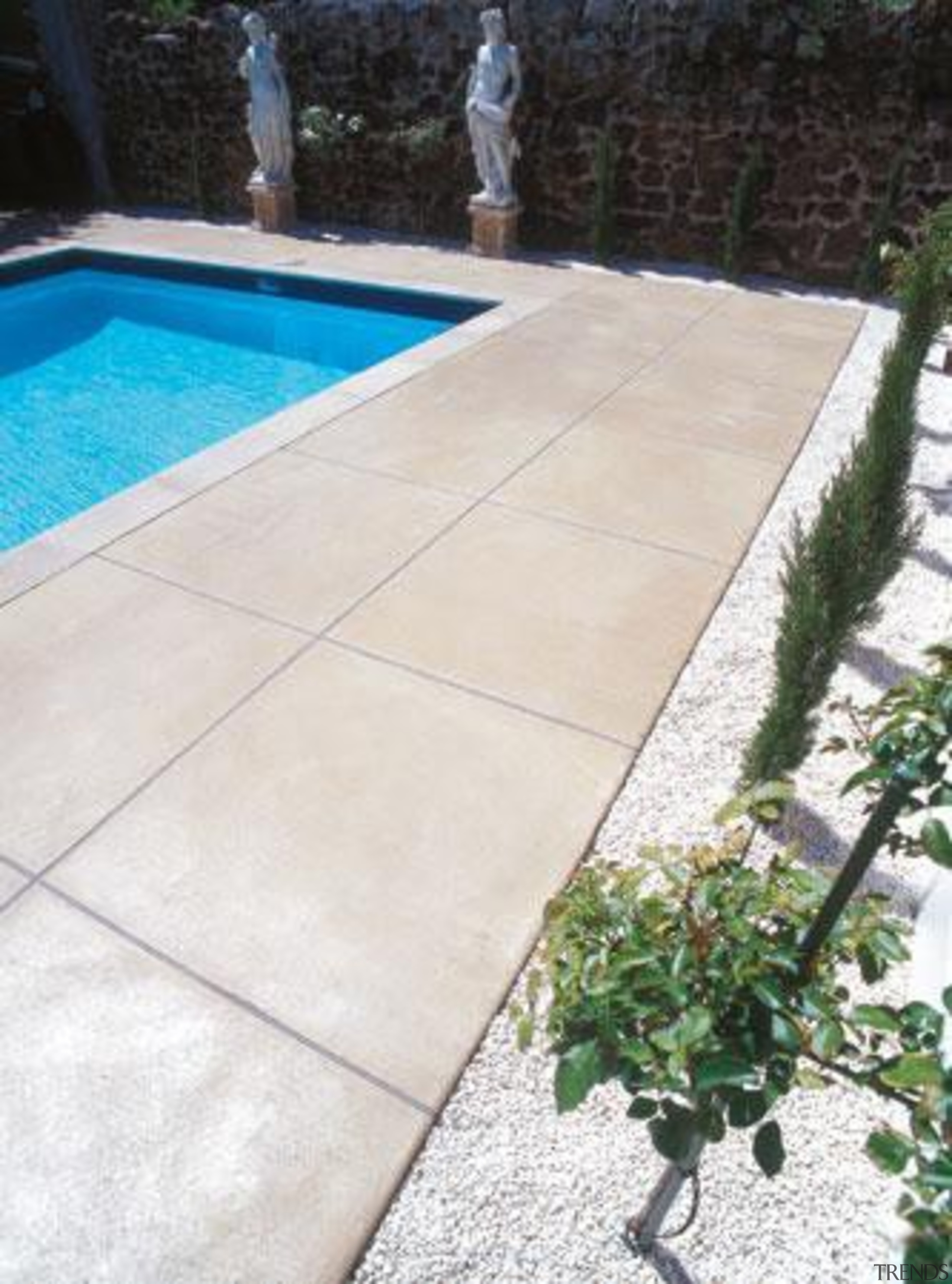 pol0039web.jpg - pol0039web.jpg - backyard | concrete | backyard, concrete, flagstone, floor, flooring, road surface, swimming pool, tile, walkway, yard, white