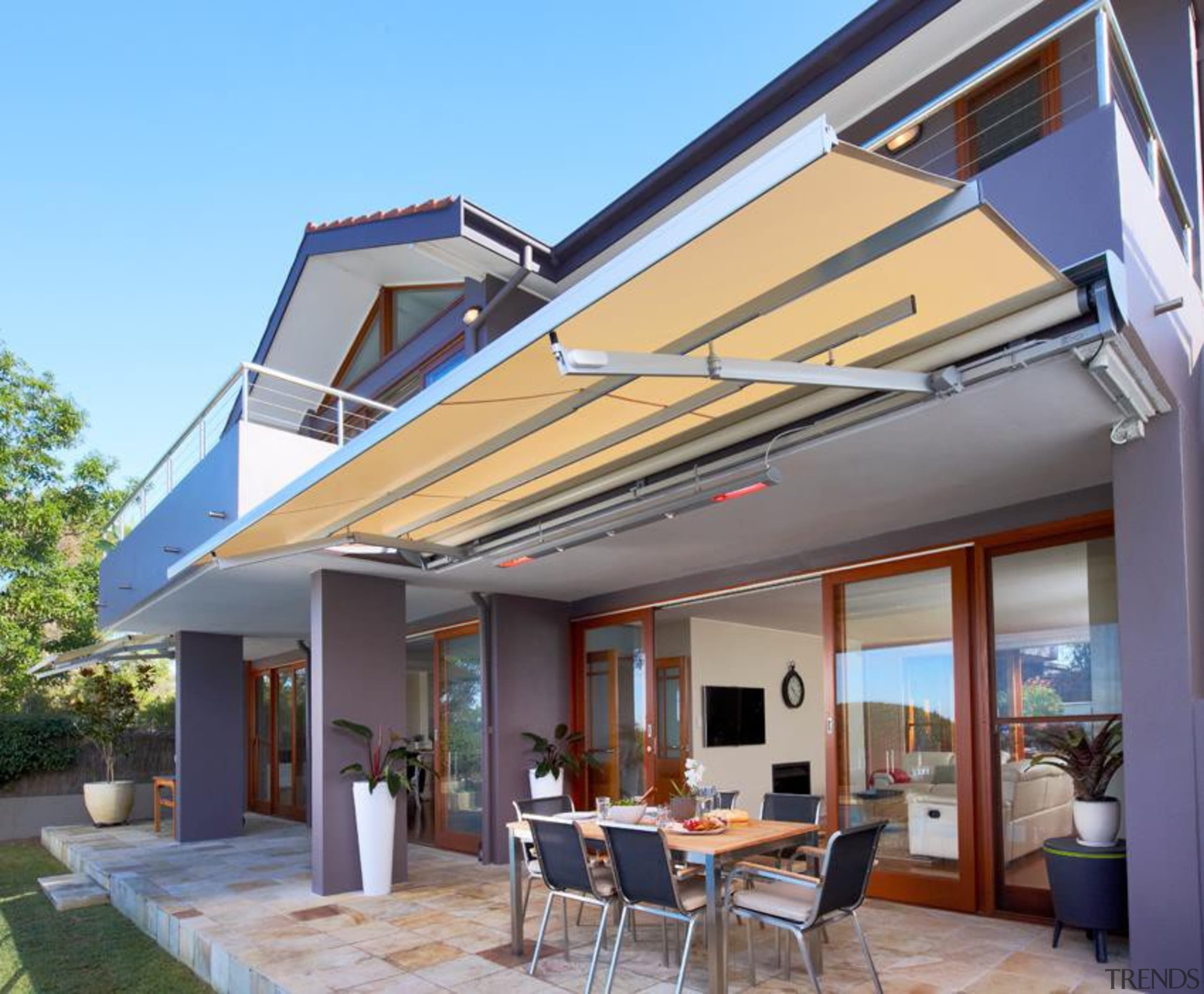 luxaflex sunrain awning - luxaflex sunrain awning - awning, daylighting, estate, facade, home, house, outdoor structure, property, real estate, residential area, roof, window, gray