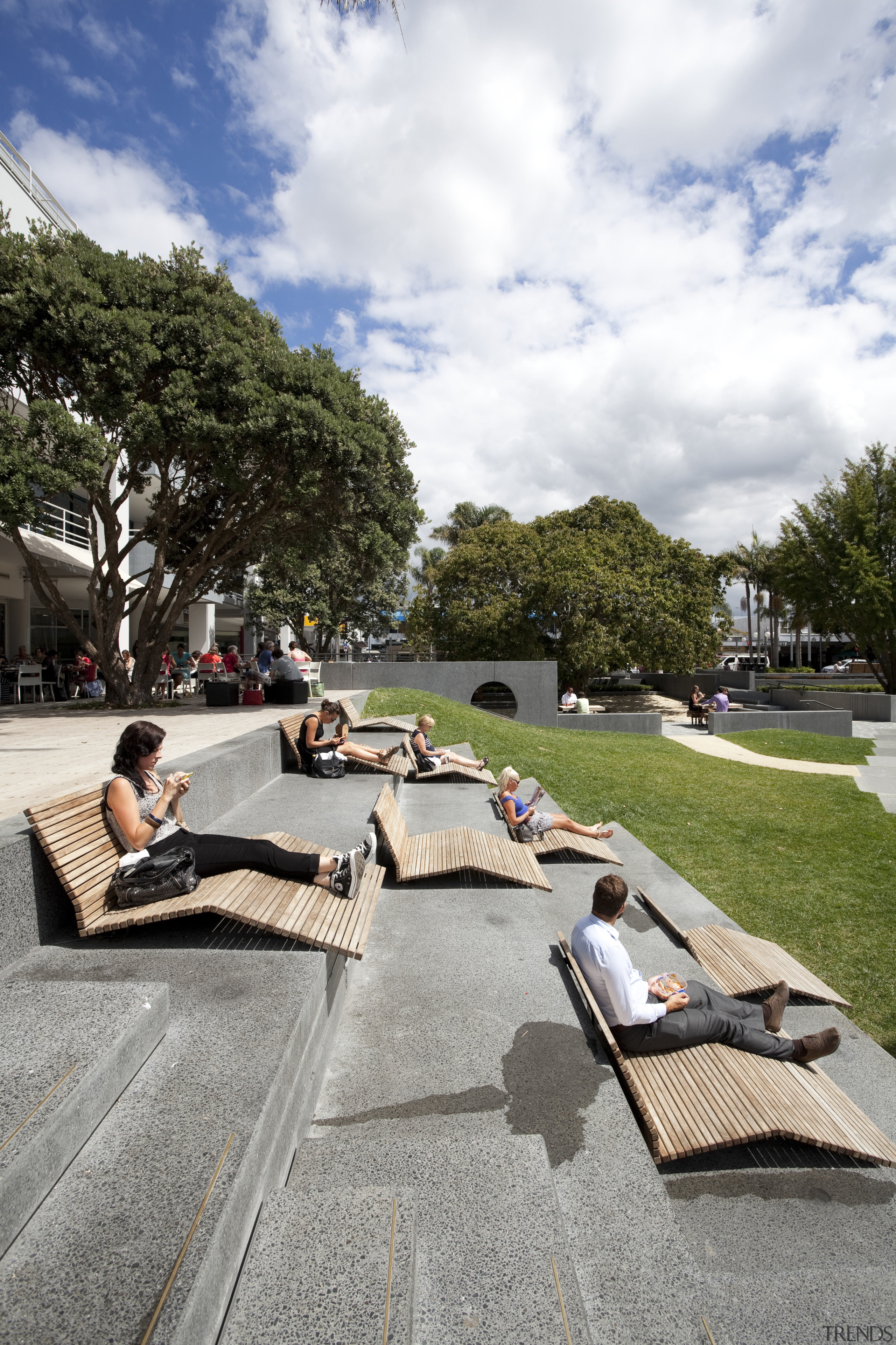 Hurstmere Green revitalises Takapuna - Hurstmere Green revitalises leisure, outdoor furniture, outdoor structure, plant, recreation, roof, sky, tree, gray