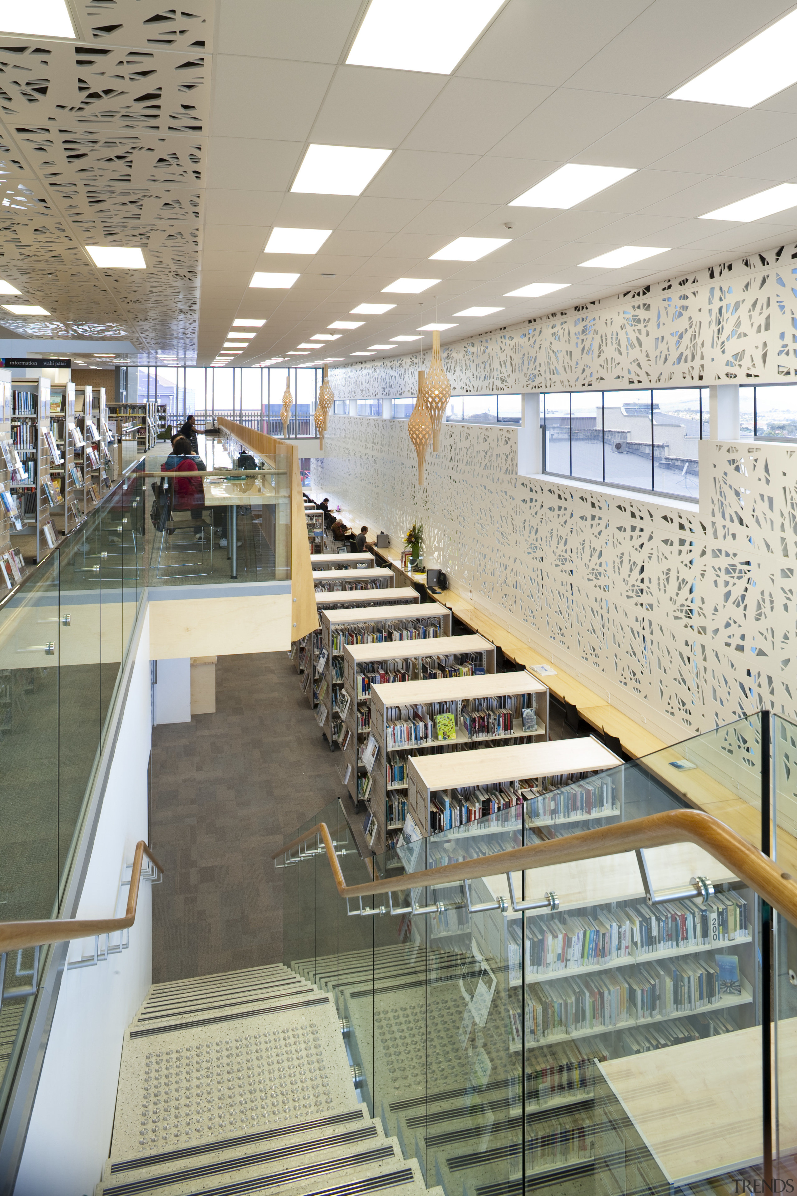 Birkenhead library Auckland, NZ. - Birkenhead library Auckland, daylighting, institution, leisure centre, shopping mall, gray