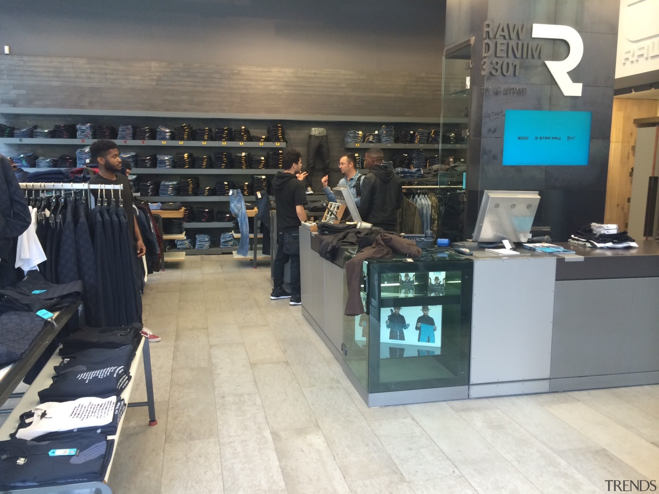 Gstar_2 - boutique | retail | gray | boutique, retail, gray, black