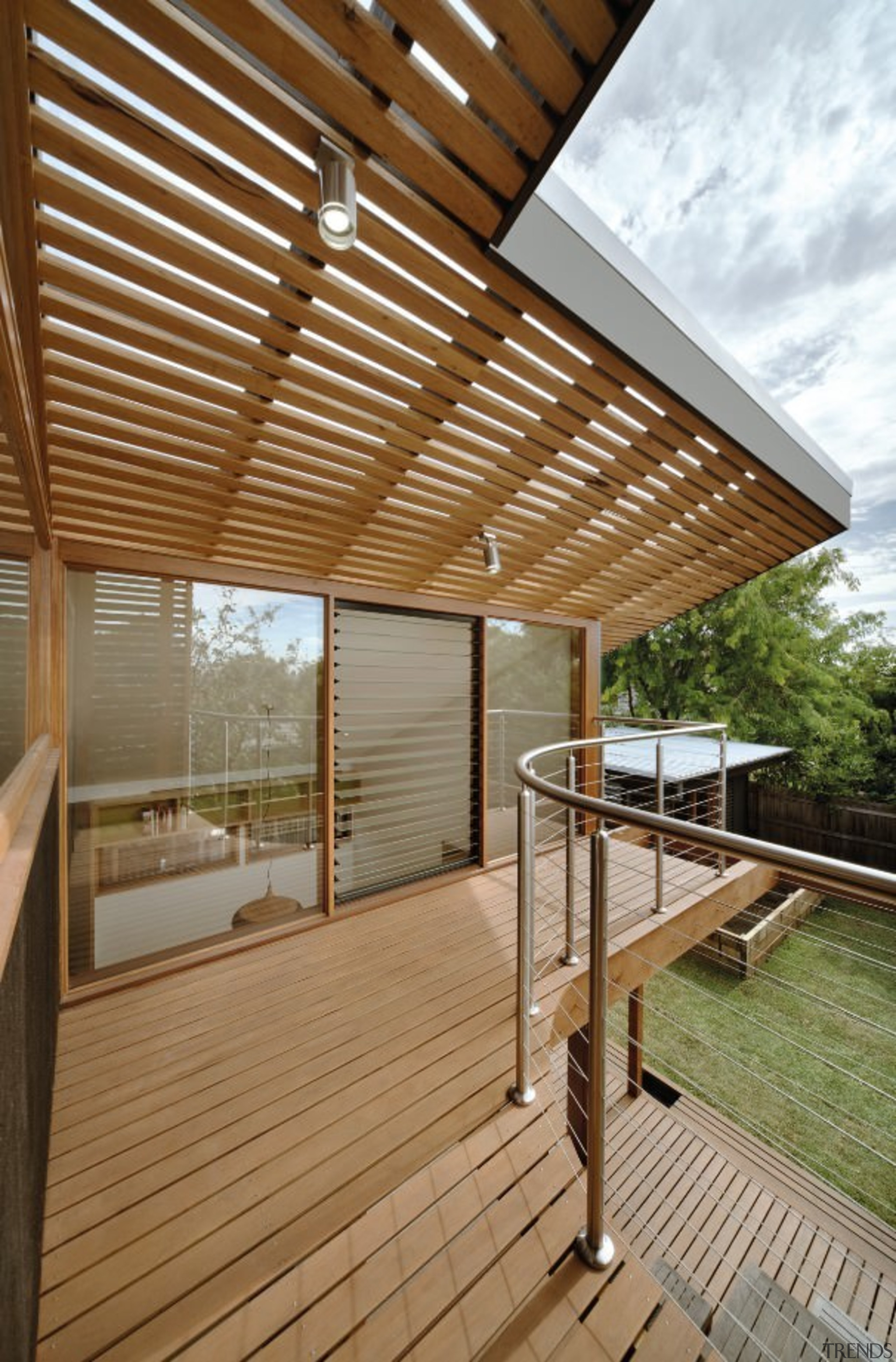 This deck is perfectly suited to the Australian architecture, daylighting, deck, house, outdoor structure, pergola, real estate, roof, shade, wood, brown