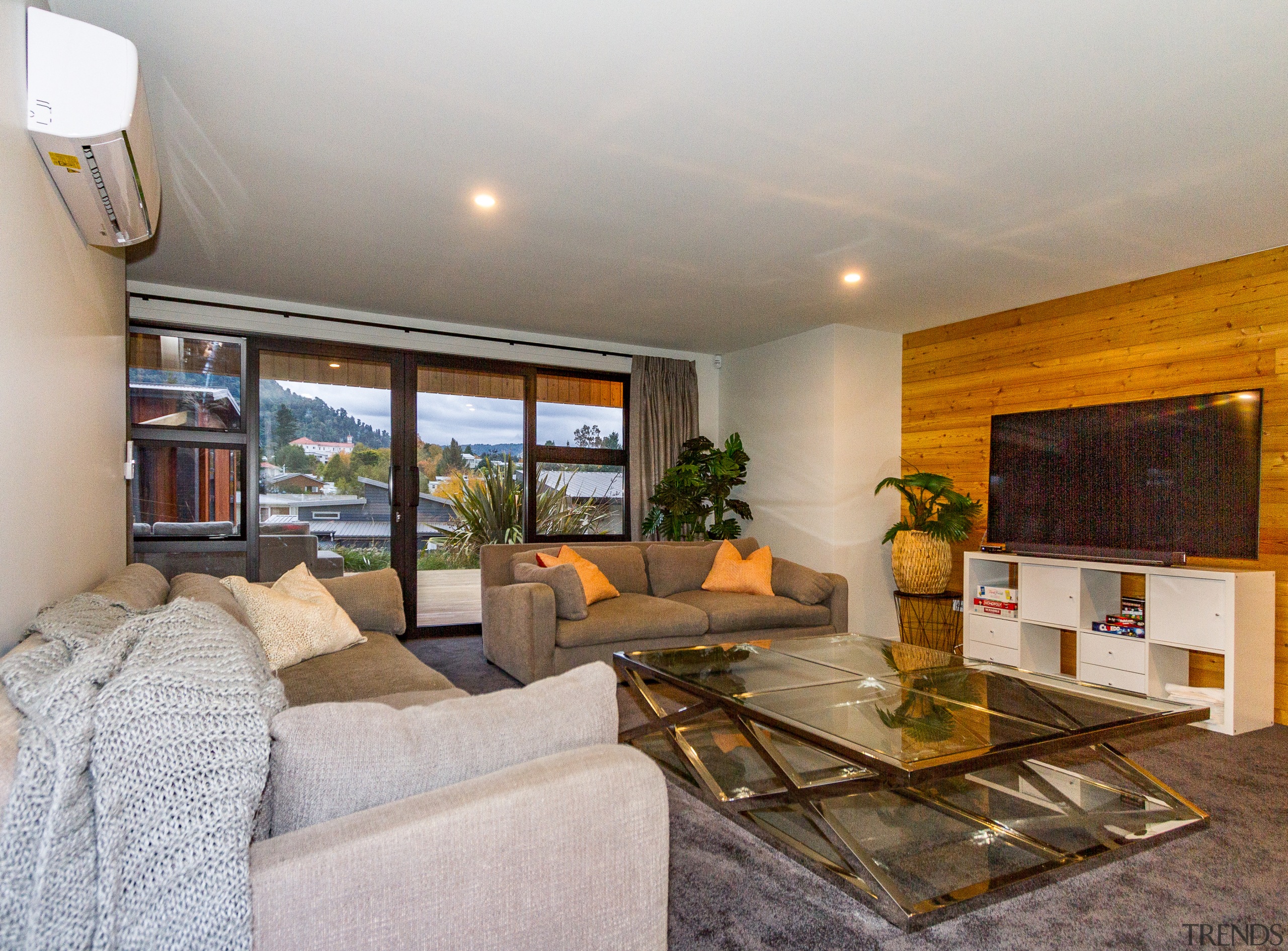 As per the owner's request, the entire upper 