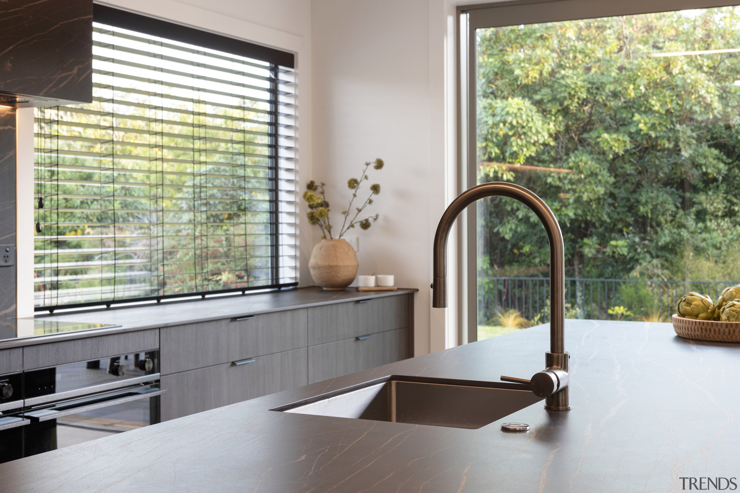 Natural lighting as task lighting. - At one 