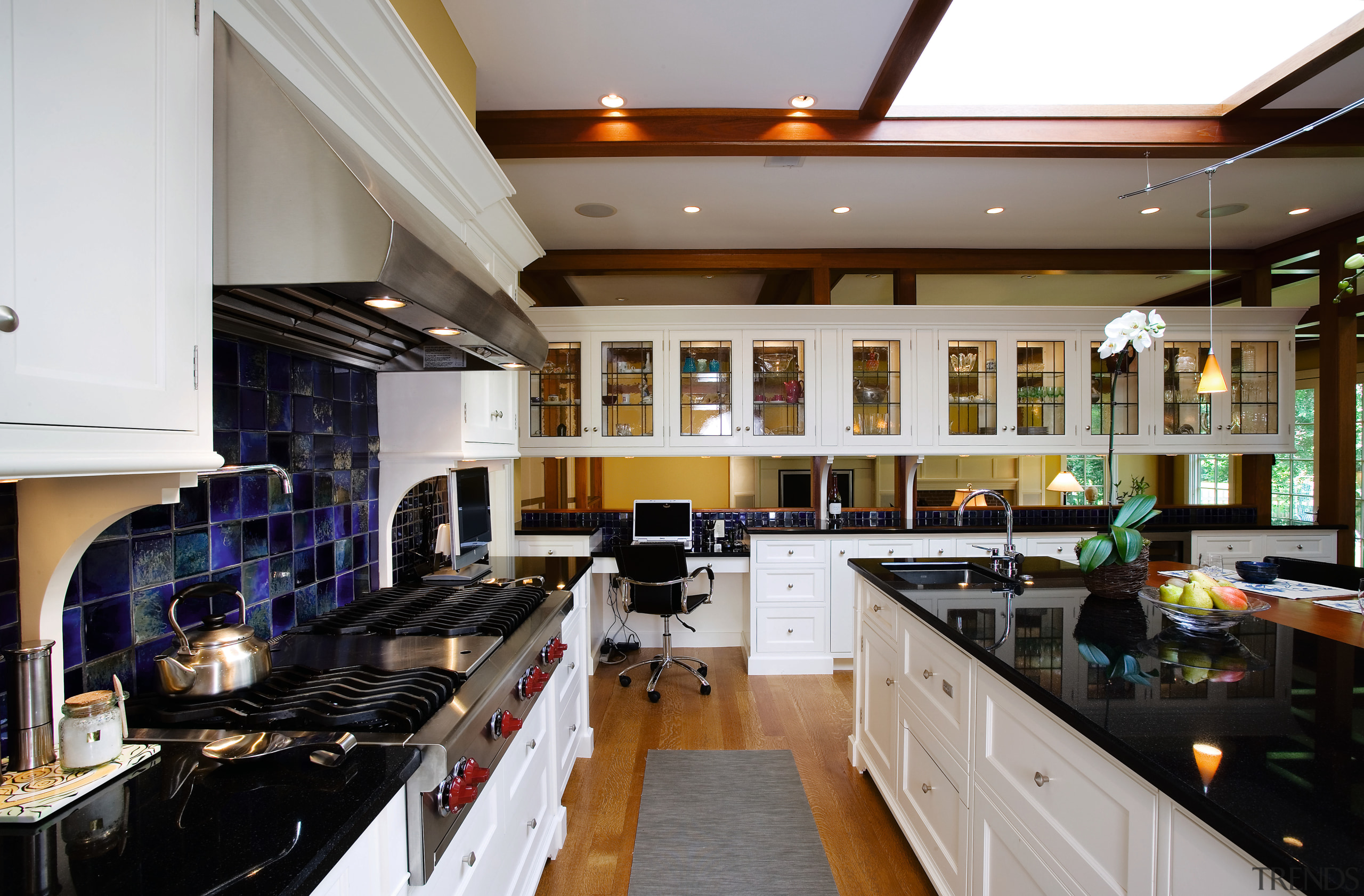 View of the kitchen featuring  quatersawn whie countertop, interior design, kitchen, gray