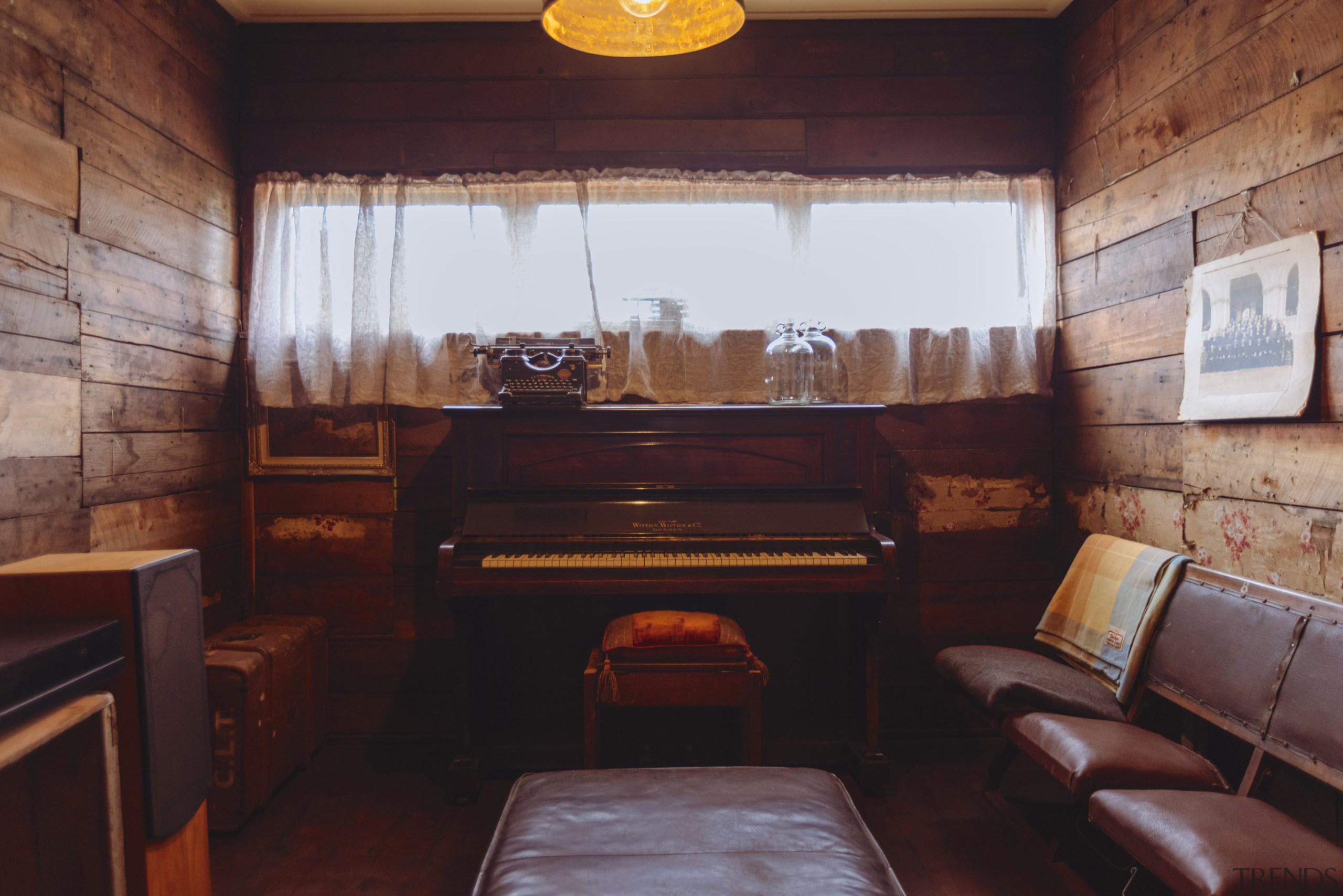 Piano/music room. - Nostalgic journey - 