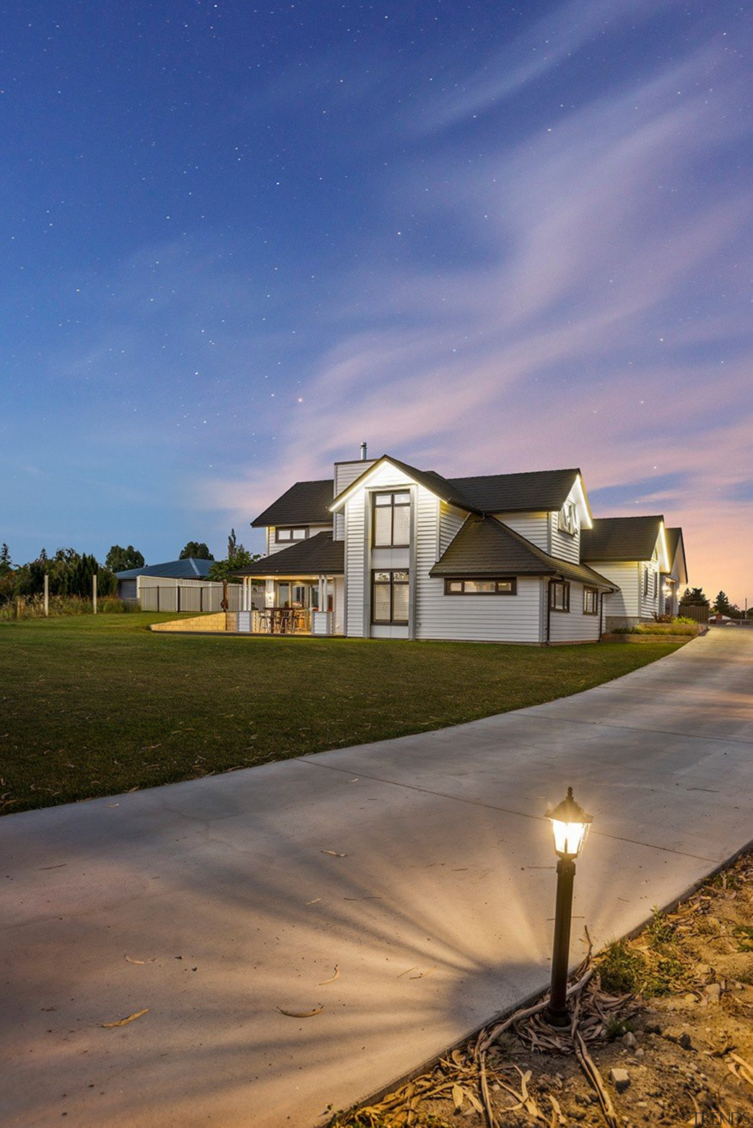Classic meets contemporary - Classic meets contemporary - architecture, atmosphere, cloud, cottage, estate, evening, field, home, horizon, house, landscape, morning, night, real estate, reflection, residential area, rural area, sky, suburb, blue, brown