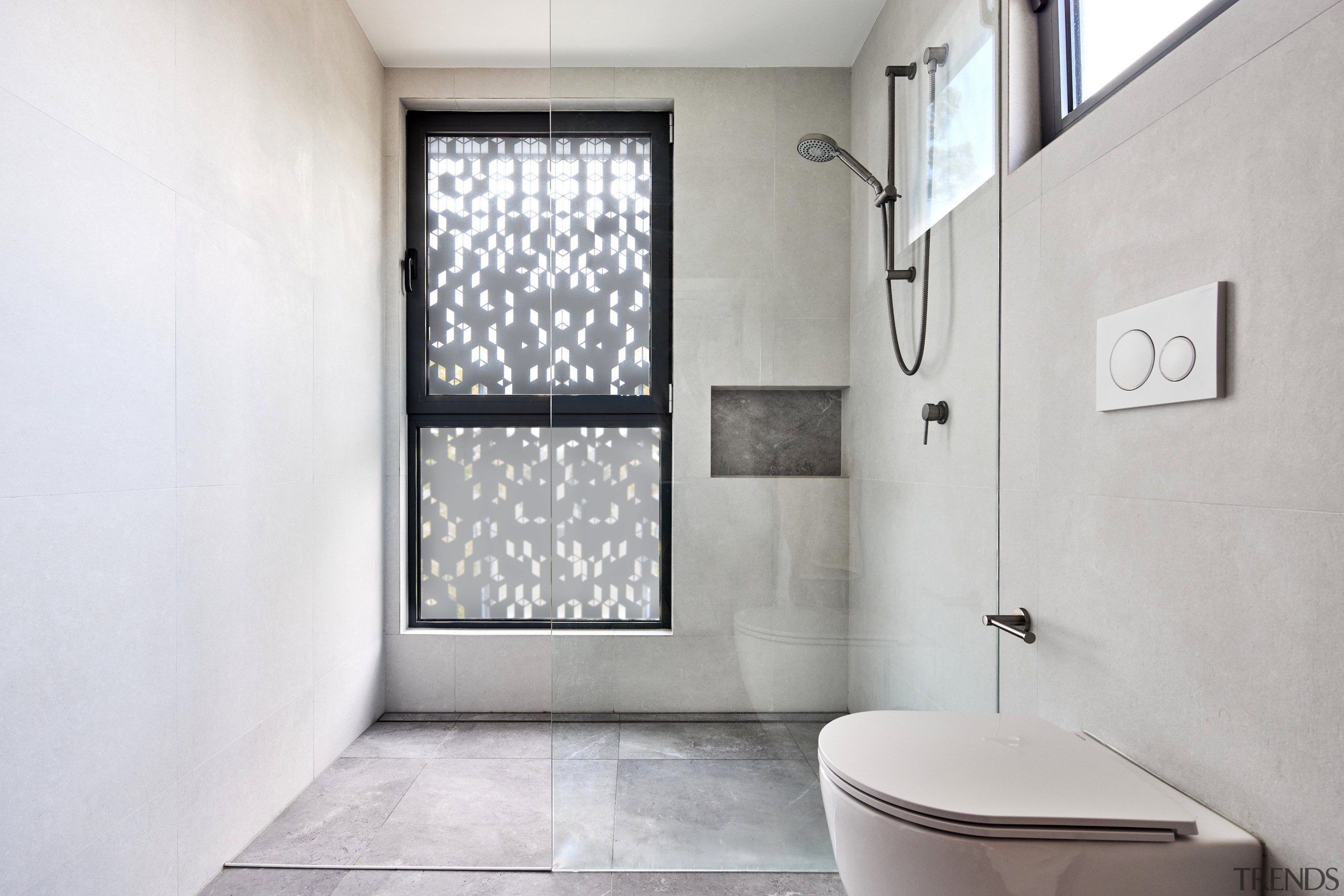 Shower zone in the family bathroom. - Thrice 