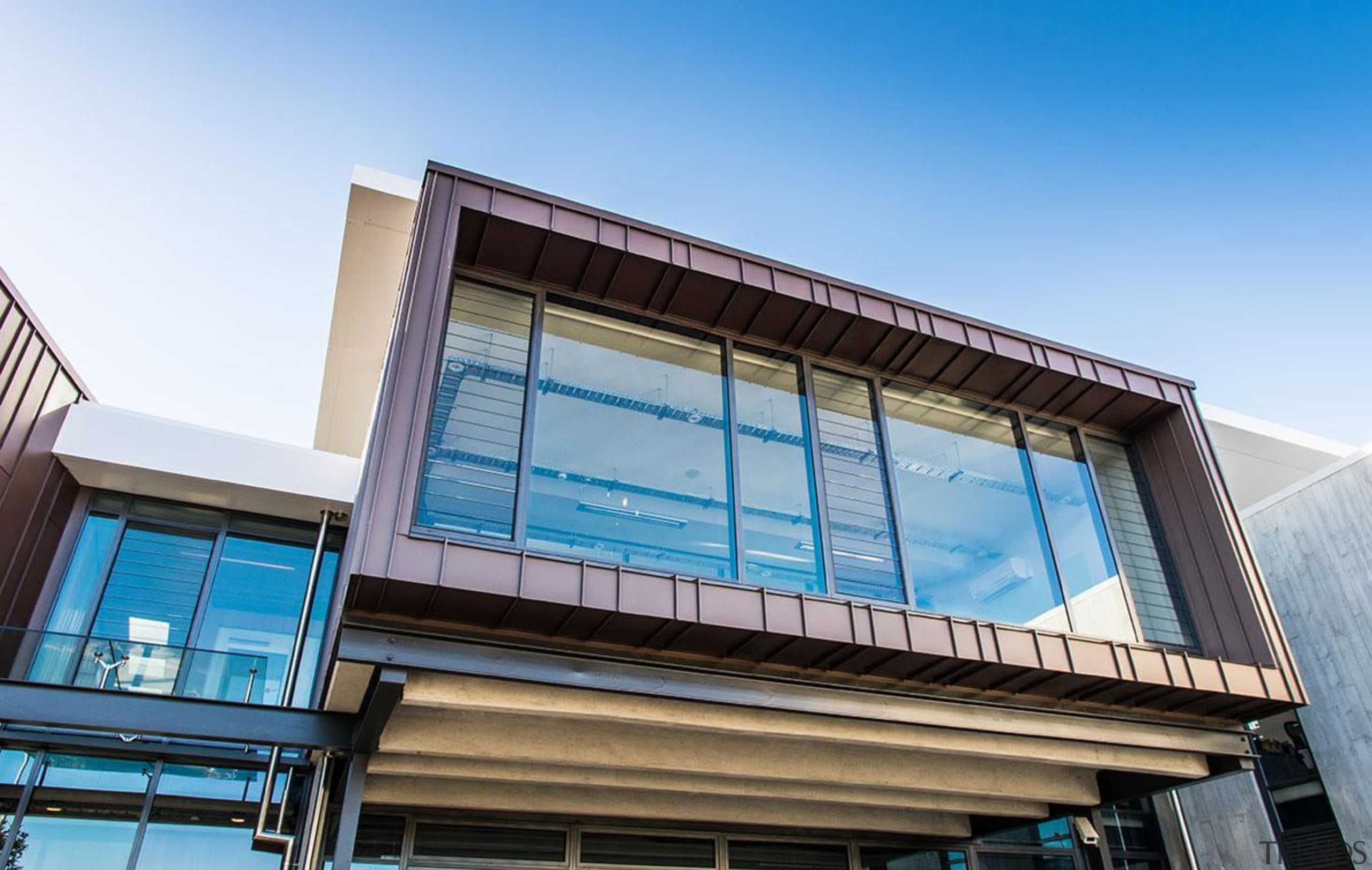 BEST IN CATEGORYCeres Organics (2 of 4) - architecture, building, commercial building, corporate headquarters, daylighting, daytime, facade, home, real estate, roof, sky, window, teal