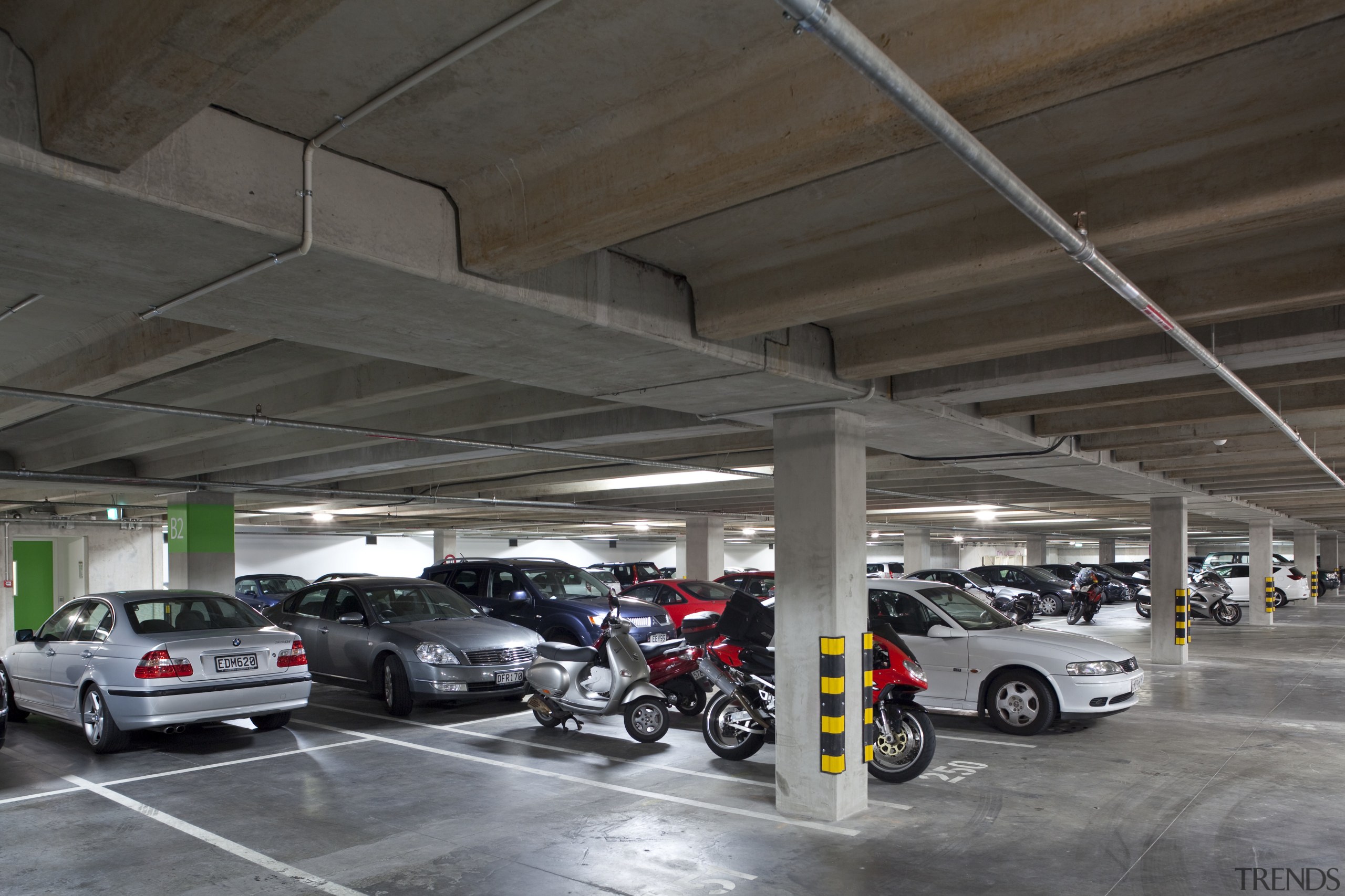 View of the structural engineering at the new automobile repair shop, automotive design, automotive exterior, car, executive car, motor vehicle, parking, parking lot, black, gray