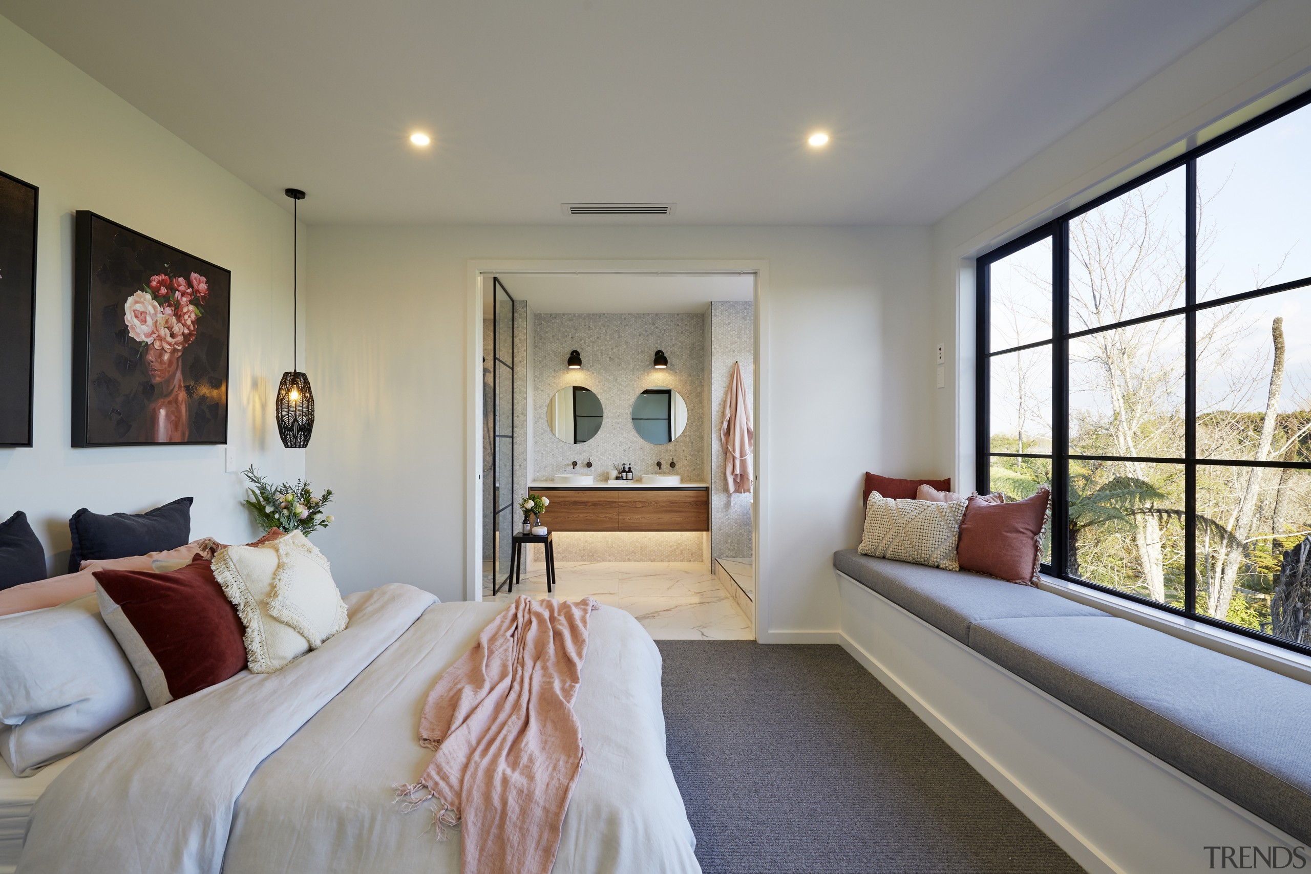 River's edge Gallery 13 Trends