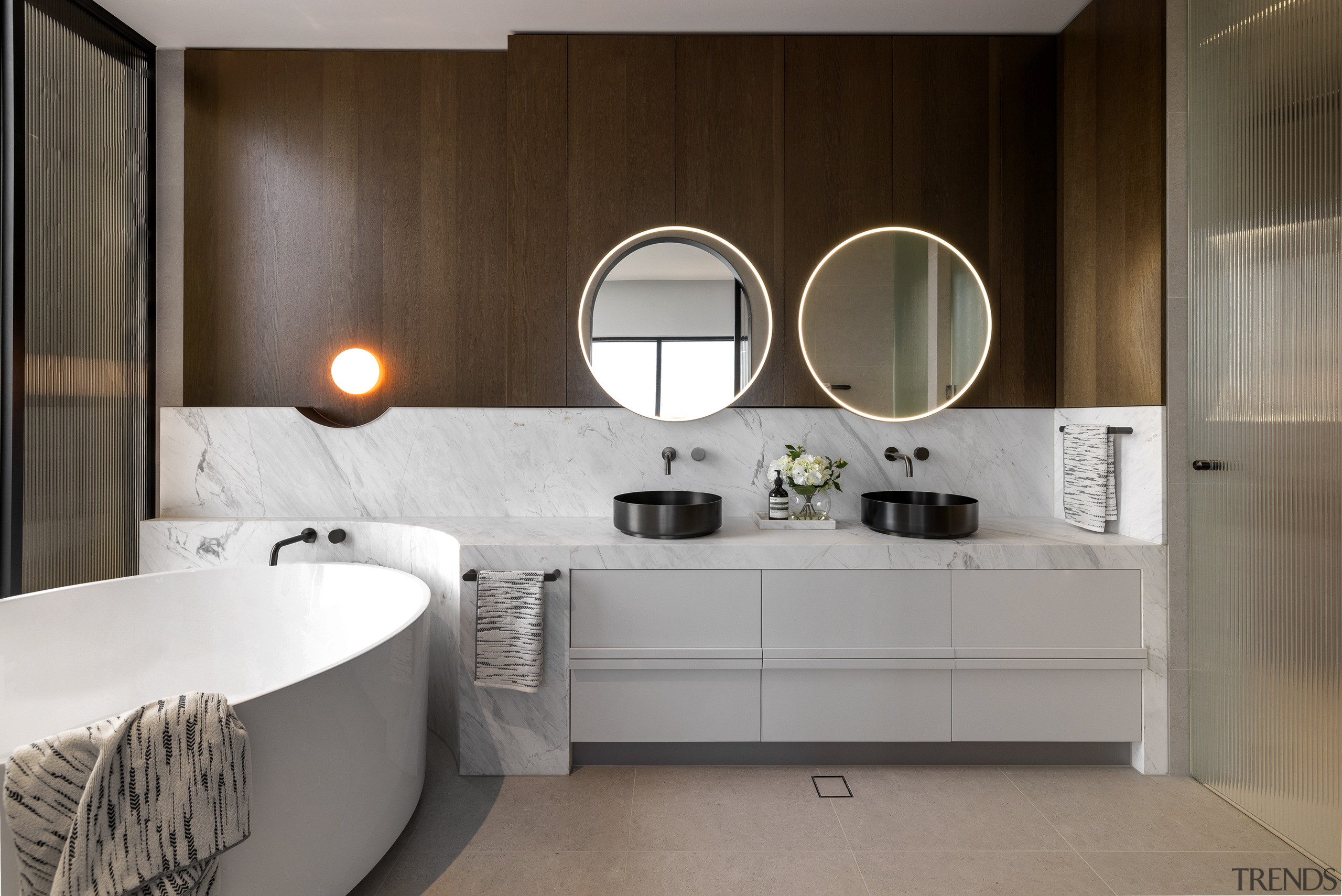 Master bathroom. - Top of the world - 