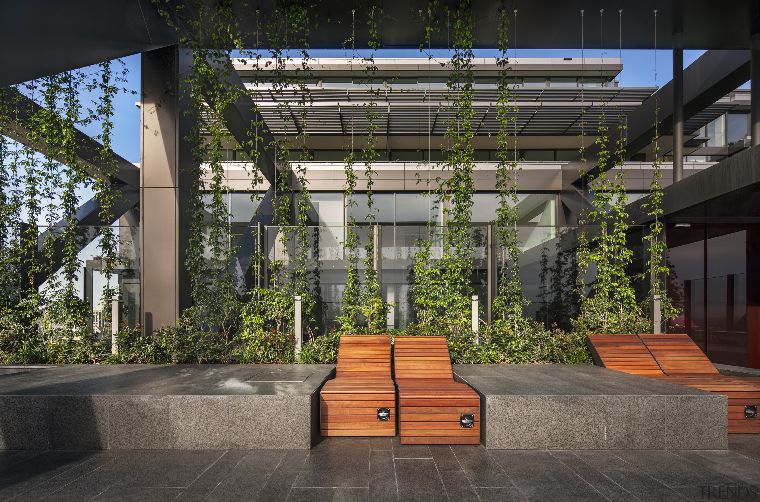 The cantilevered Sky Garden at Level 29 of architecture, courtyard, facade, house, black