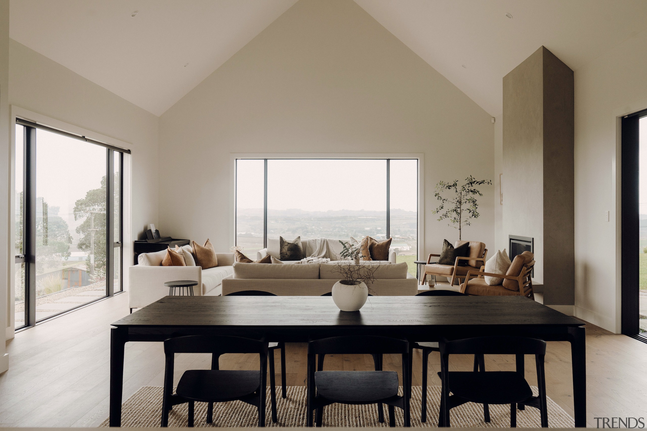 The owners are frequent entertainers and have a 