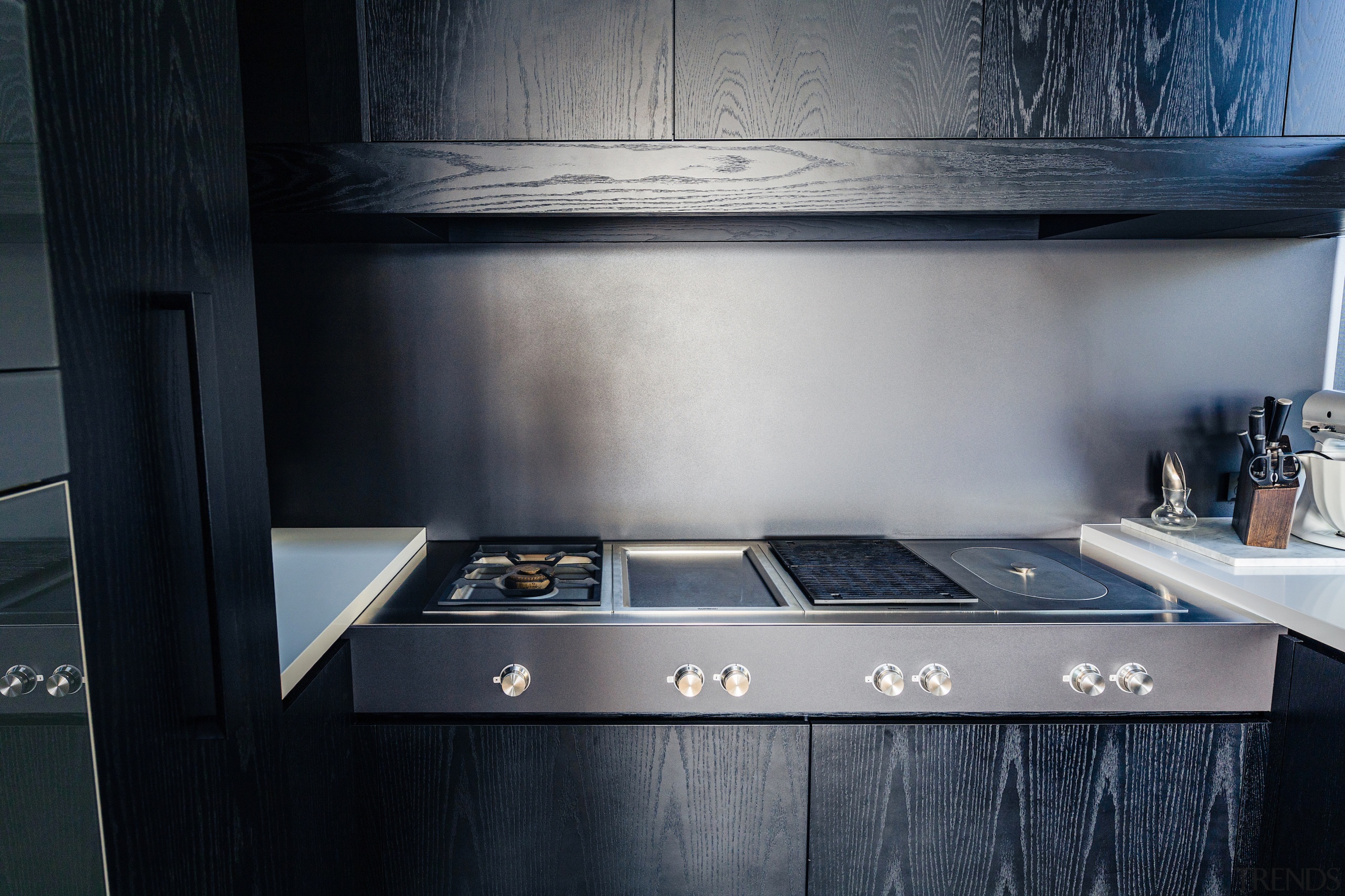 Gas and grill – the scullery is the 