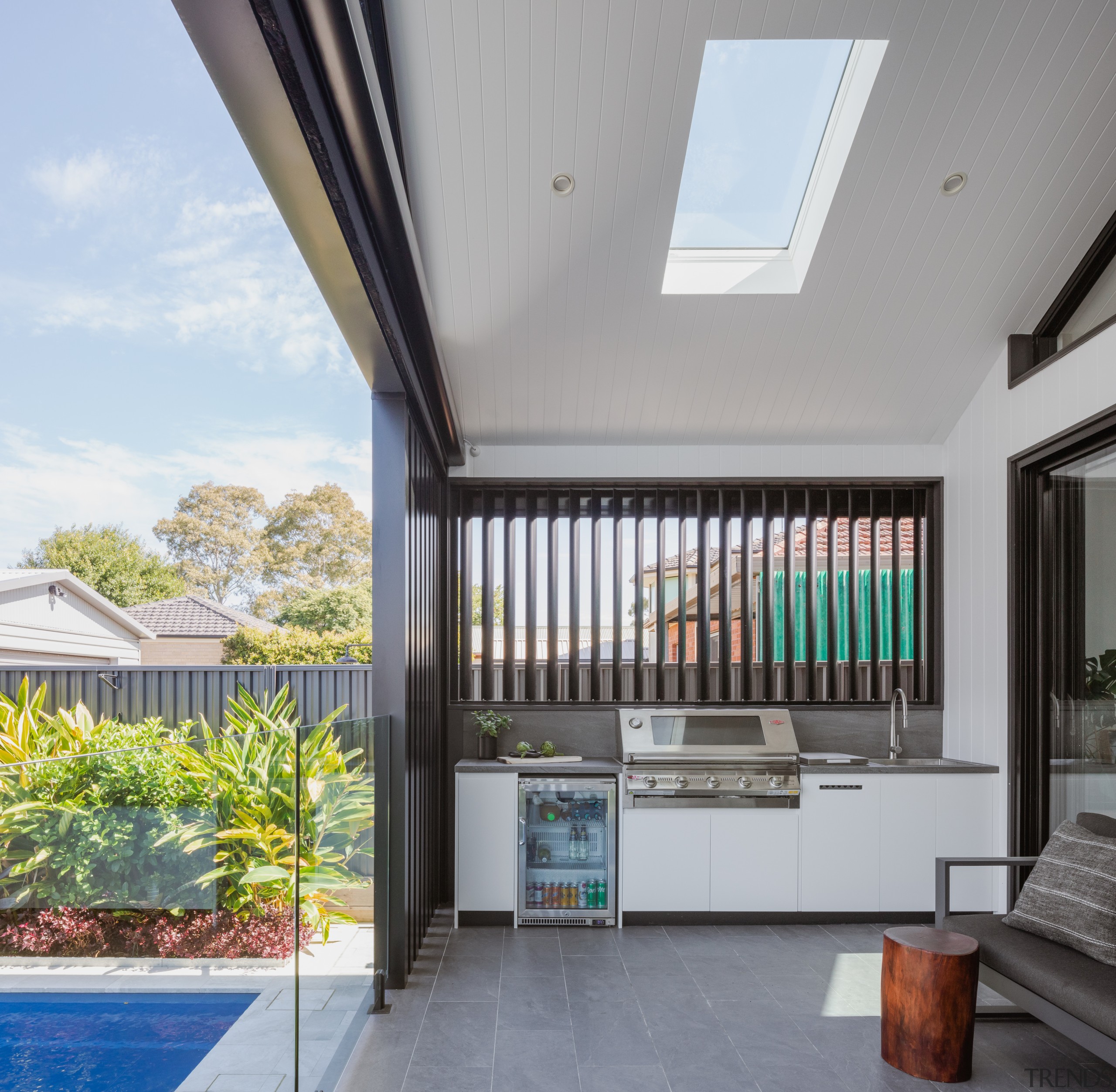 Another view of the outdoor kitchen. - A 