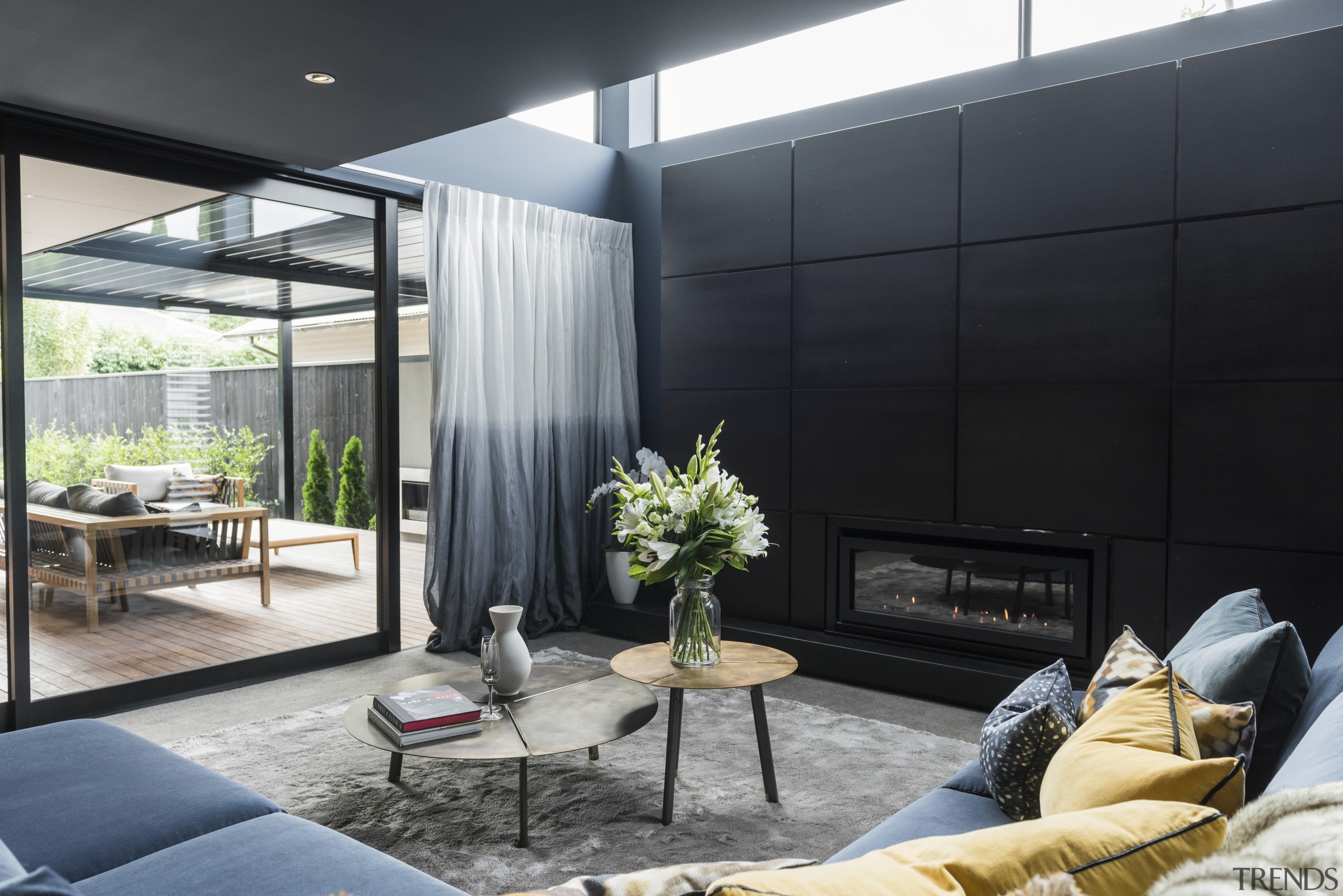 TIDA NZ 2017 – Designer new home winner architecture, home, house, interior design, living room, real estate, window, black, gray