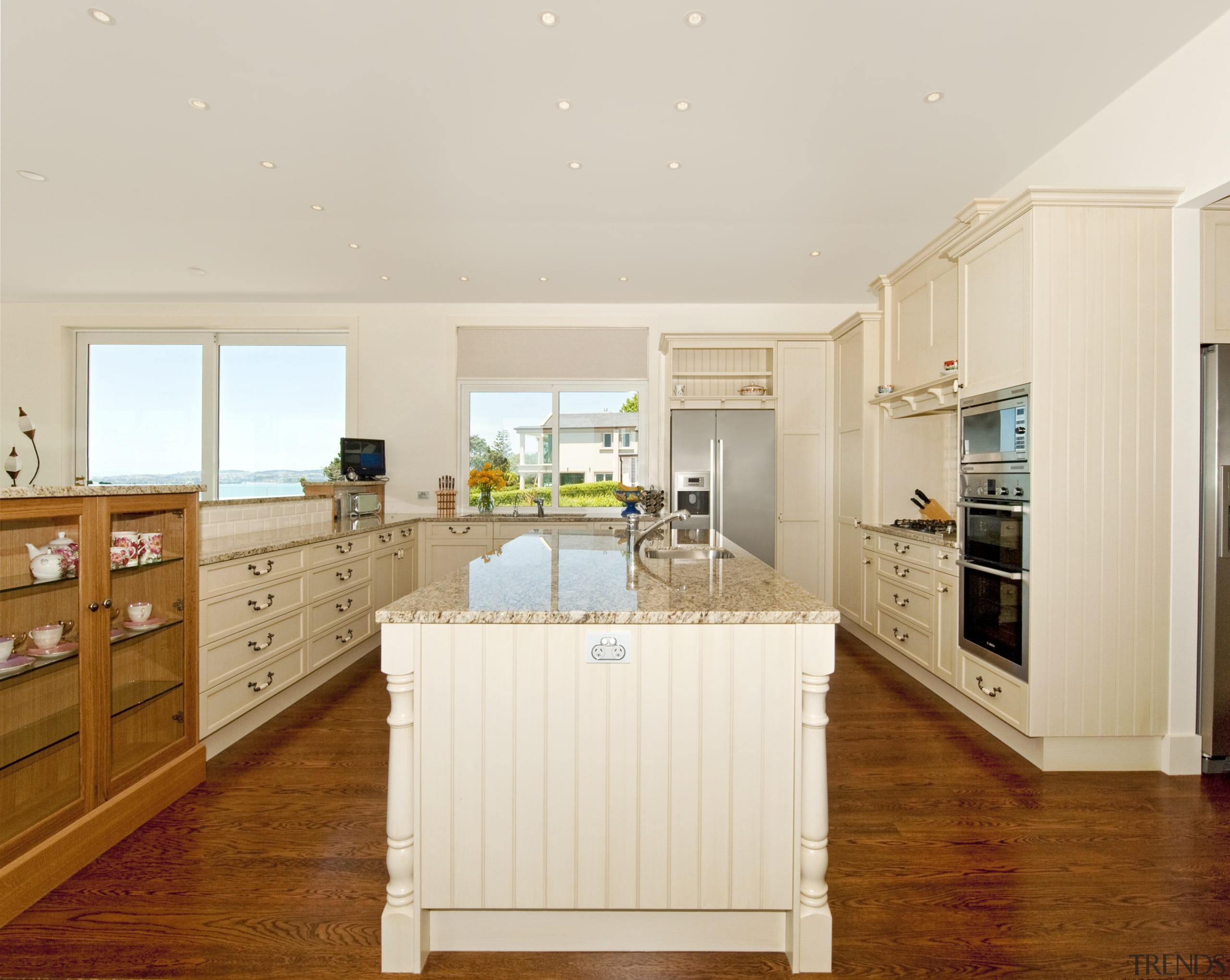 Howick - cabinetry | countertop | cuisine classique cabinetry, countertop, cuisine classique, floor, flooring, hardwood, home, interior design, kitchen, property, real estate, room, wood flooring, white