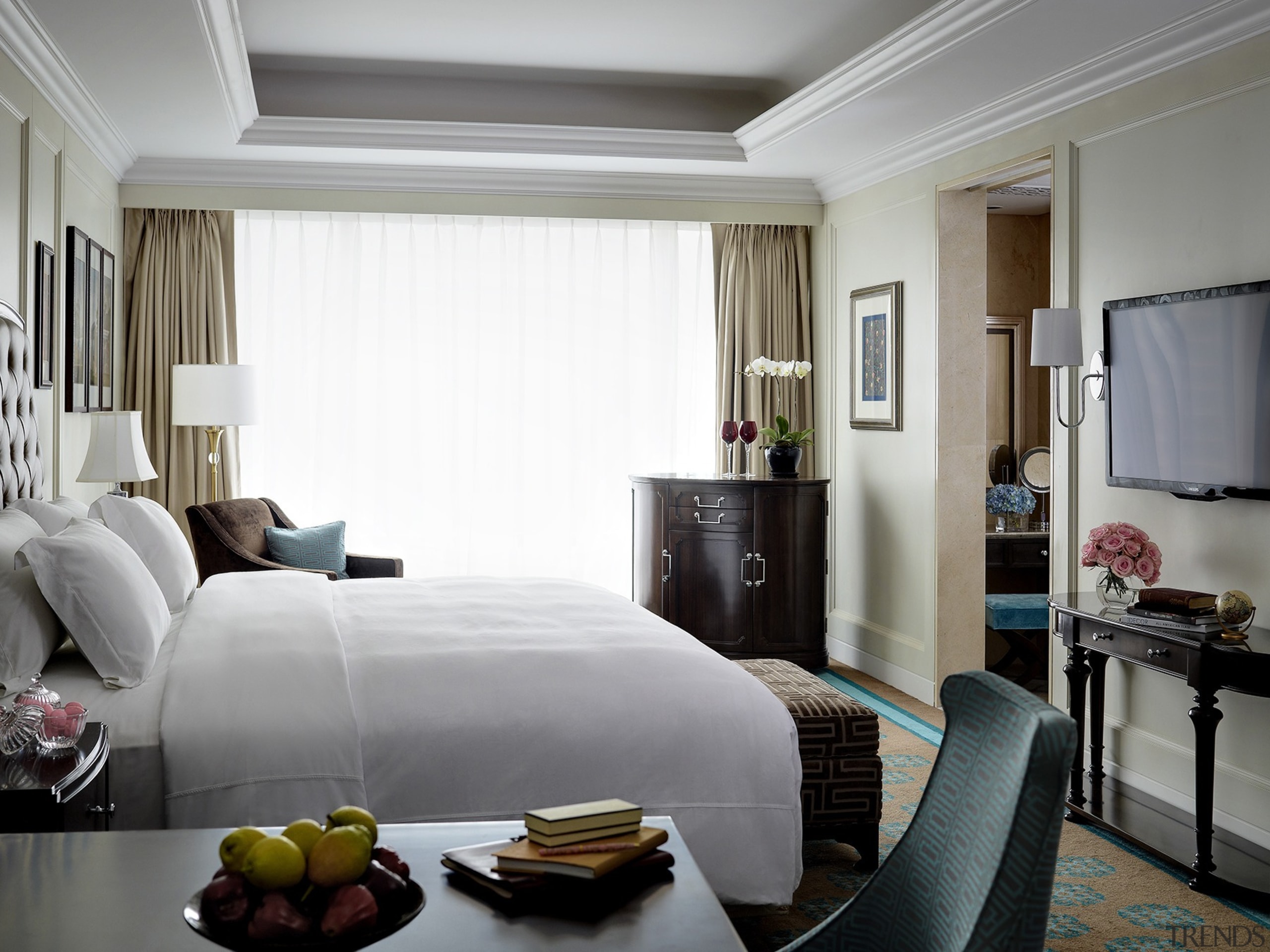 Even more traditional five star hotels such as bedroom, interior design, suite, window covering, window treatment, Langham Shenzhen