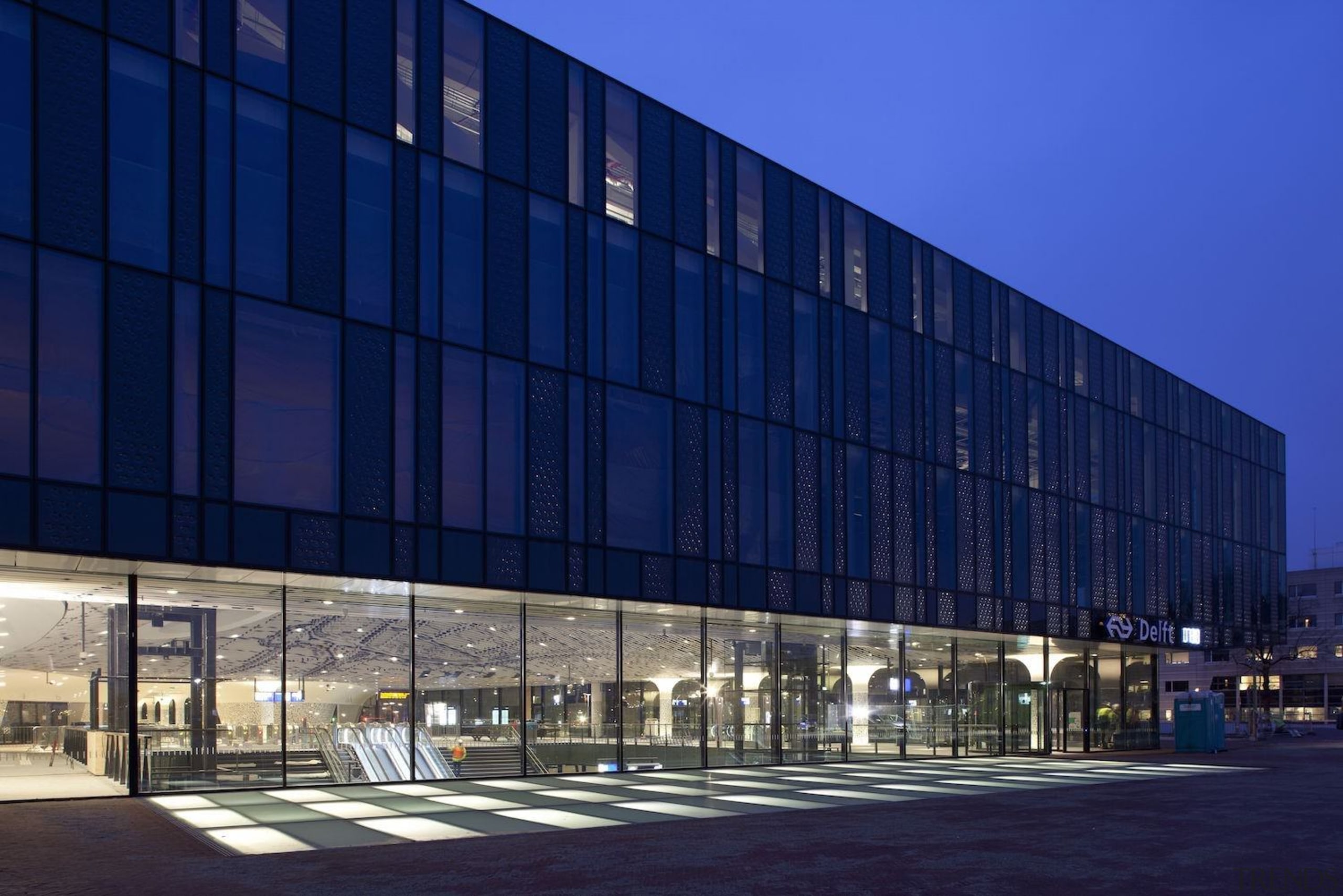 Municipal Offices and Train Station, Delft - Municipal architecture, building, commercial building, convention center, corporate headquarters, facade, headquarters, metropolis, metropolitan area, mixed use, real estate, sky, structure, blue