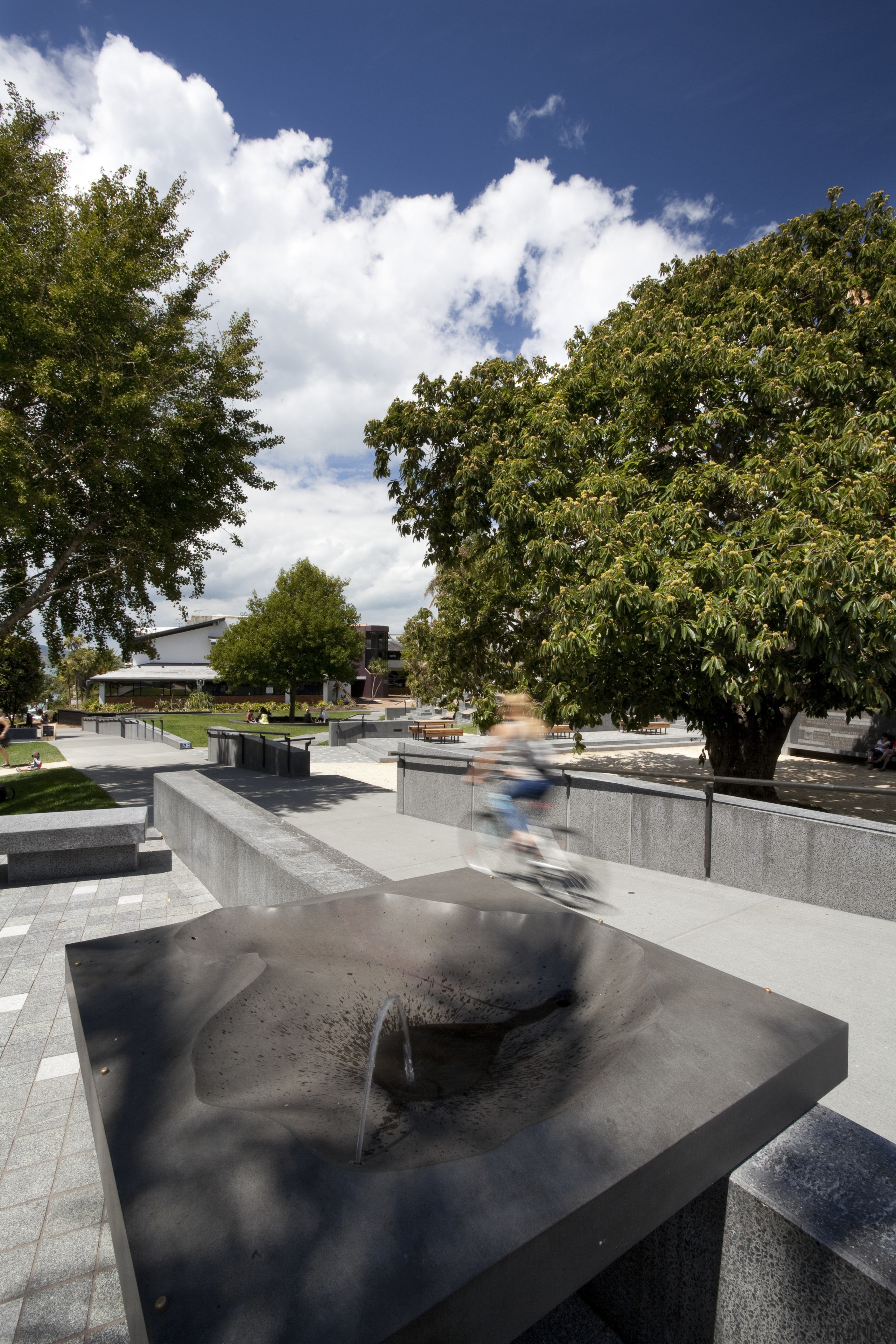 Hurstmere Green revitalises Takapuna - Hurstmere Green revitalises architecture, cloud, estate, real estate, sky, tree, water, gray