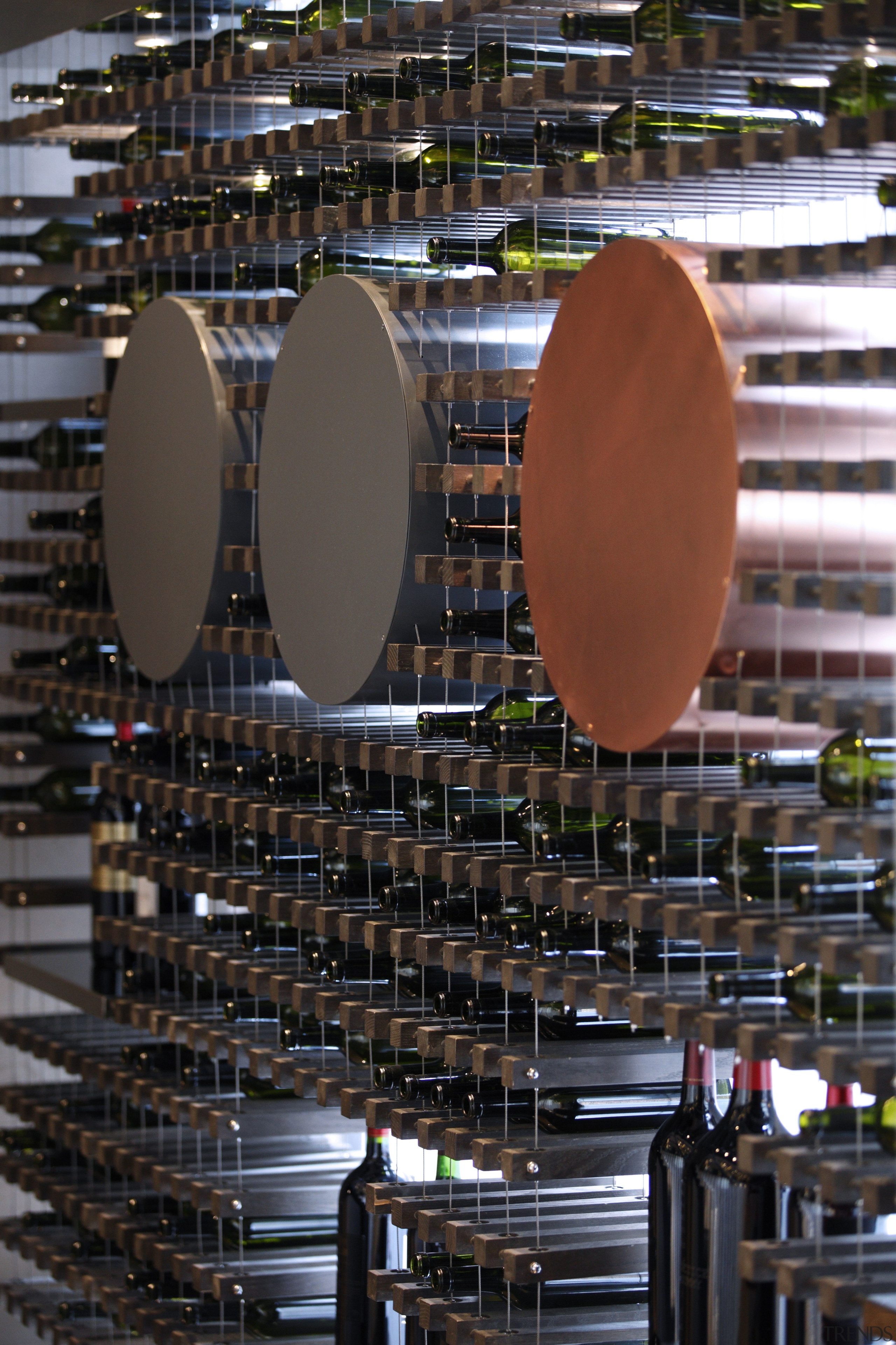 Contemporary wine stores by Kokaistudios - Contemporary wine black