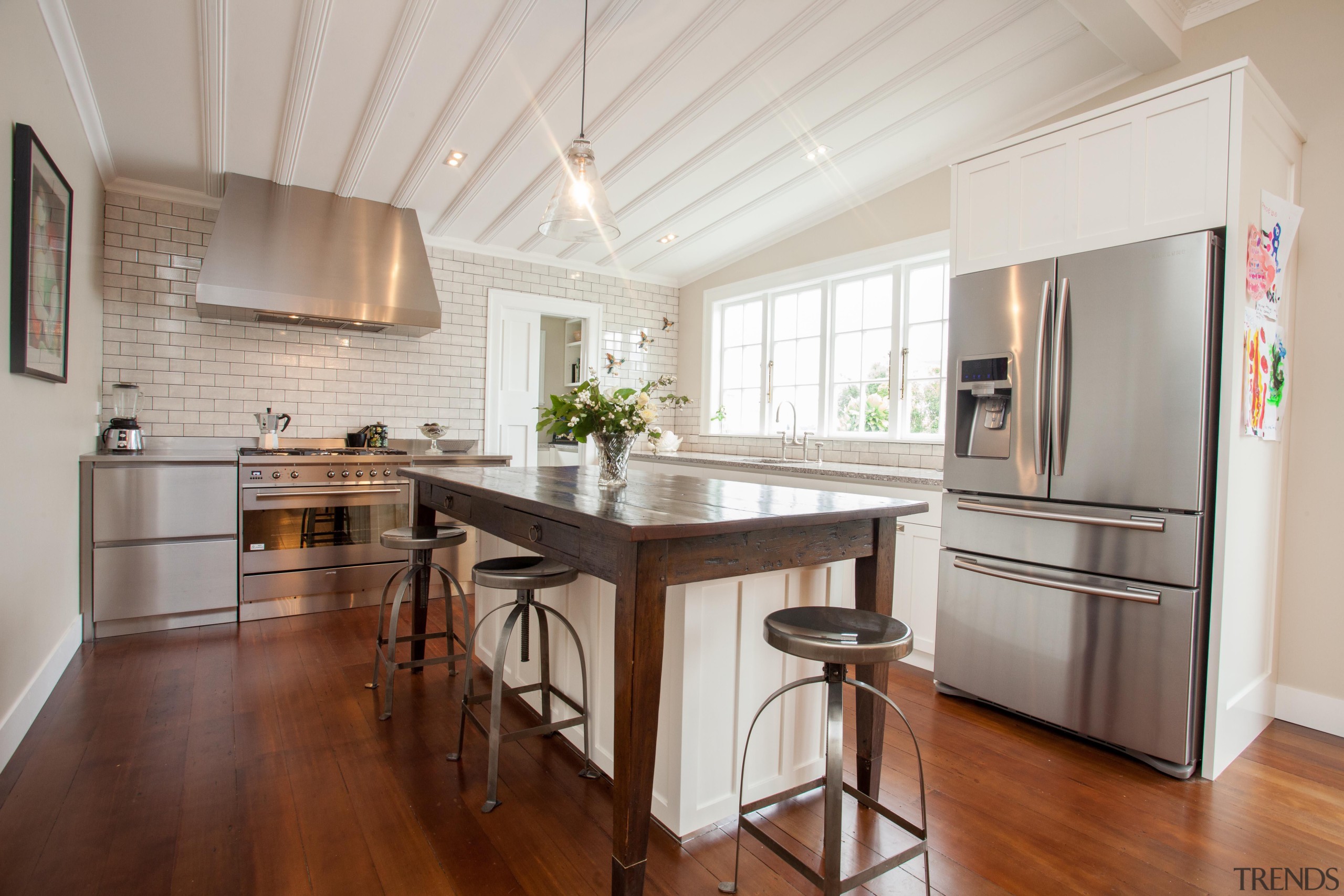 scp-1.jpg - cabinetry | ceiling | countertop | cabinetry, ceiling, countertop, cuisine classique, floor, flooring, hardwood, interior design, kitchen, laminate flooring, property, real estate, room, wood flooring, gray, brown