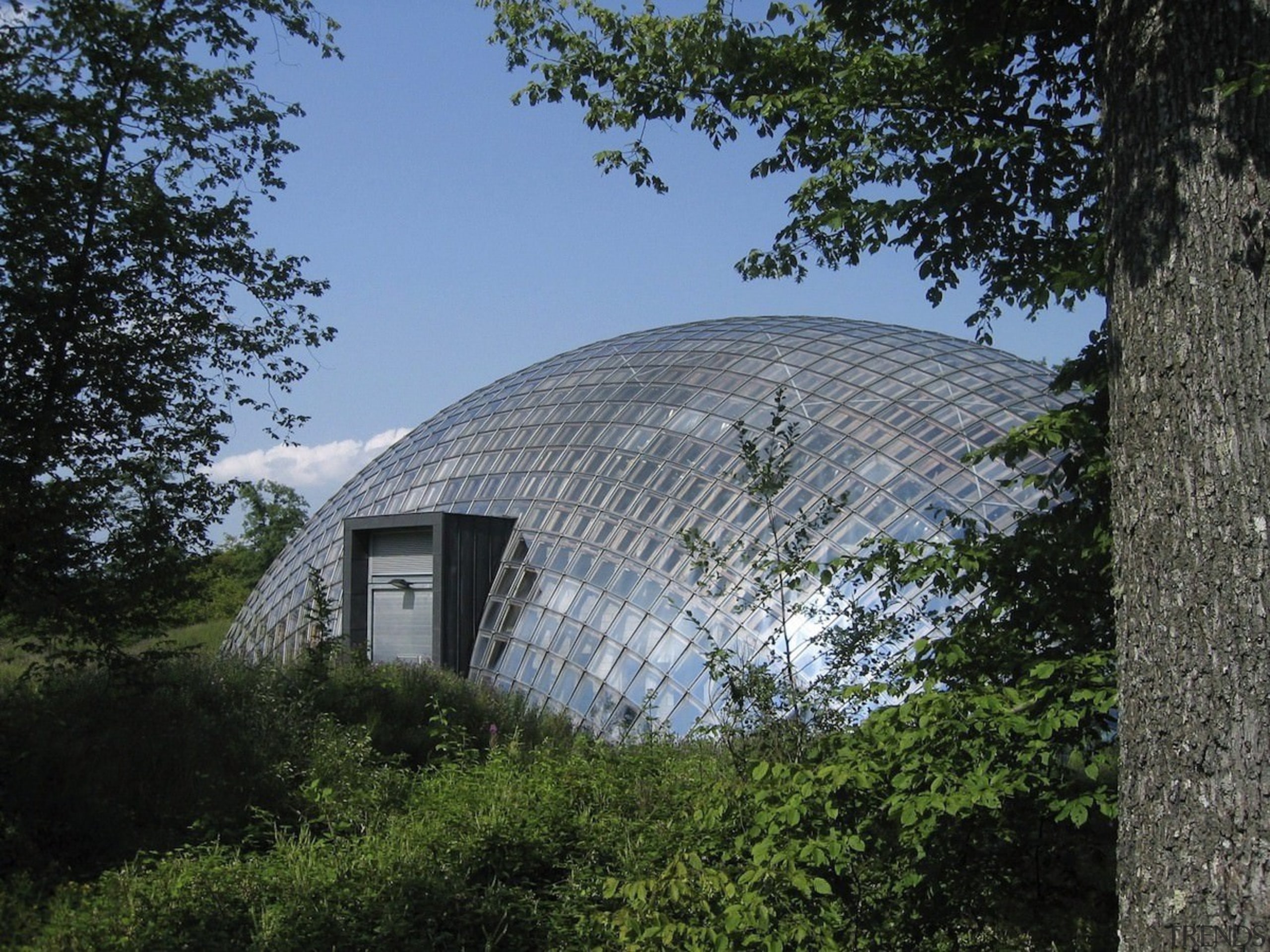 Forestry Branch – Marche-en-Famenne - Forestry Branch – architecture, biome, cottage, dome, facade, house, roof, sky, tree, black
