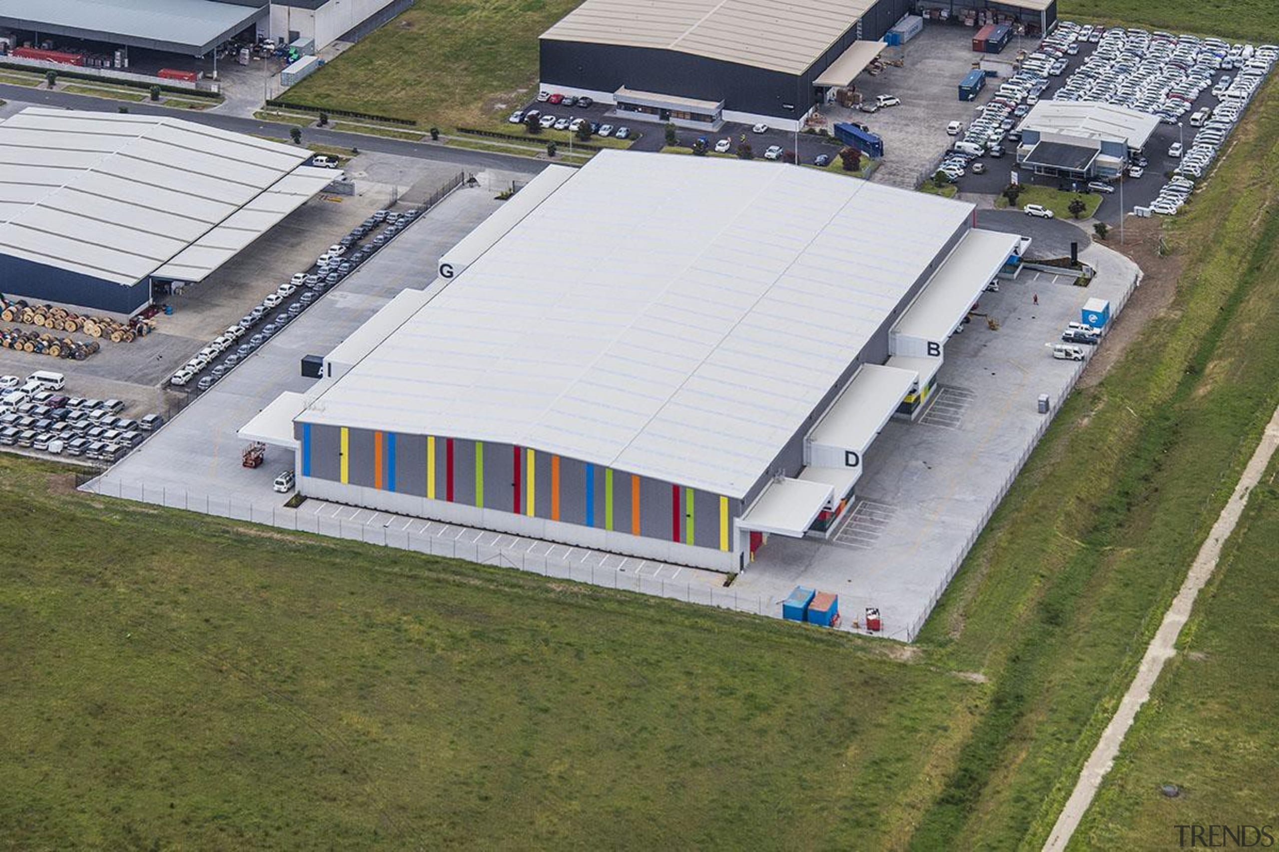 MERIT WINNERFLEX (4 of 4) - Trends Publishing aerial photography, bird's eye view, daylighting, real estate, roof, sport venue, structure, gray, brown