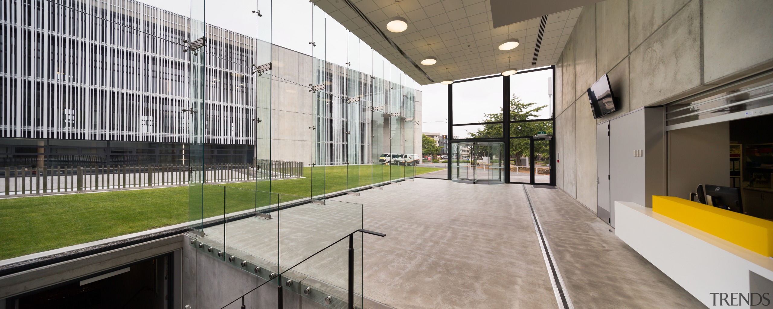 The new Management Faculty building entrance at the architecture, building, daylighting, house, real estate, gray