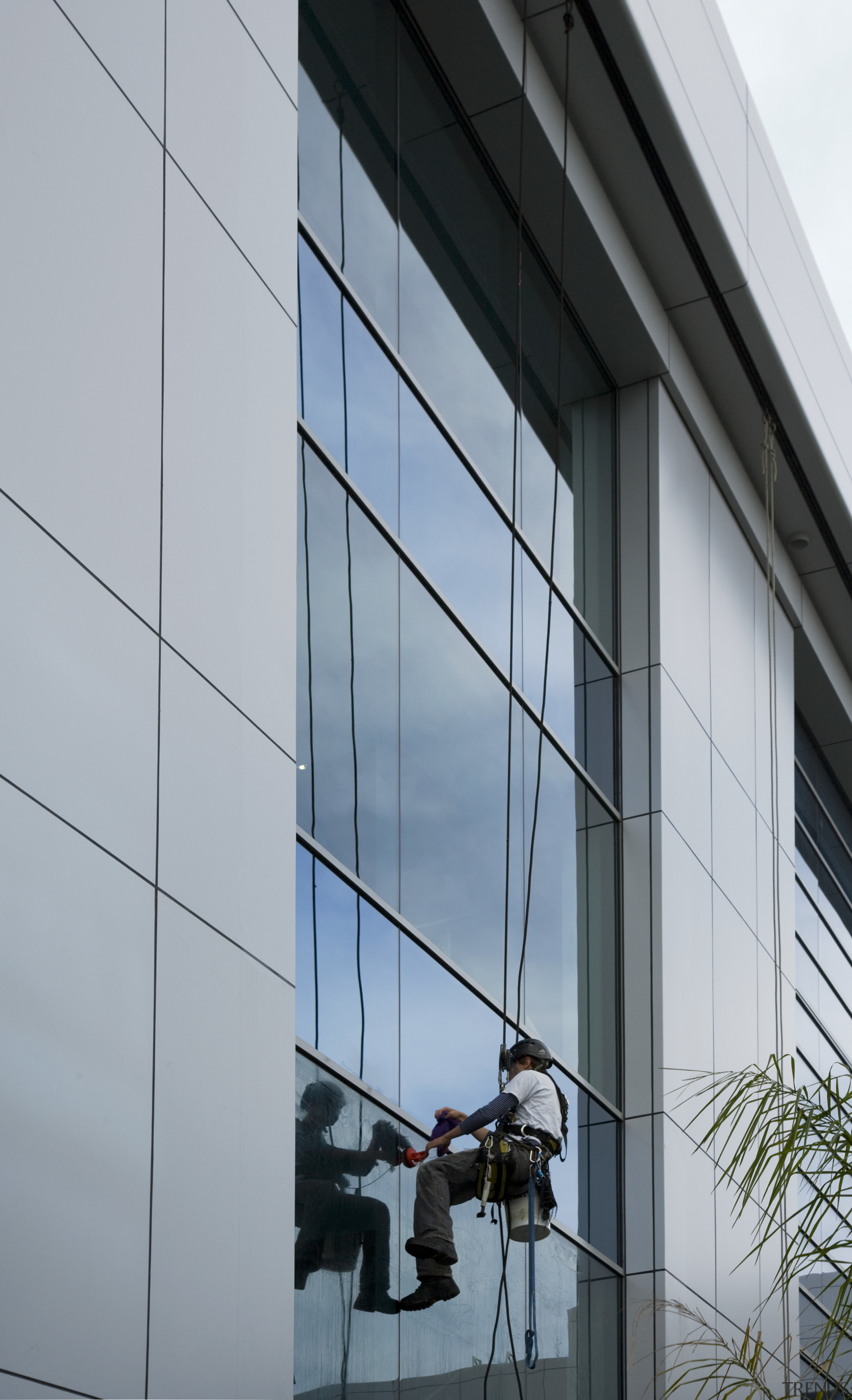 Eaxh building at Candida Office park Incorporates a architecture, building, daylighting, daytime, facade, glass, sky, window, gray
