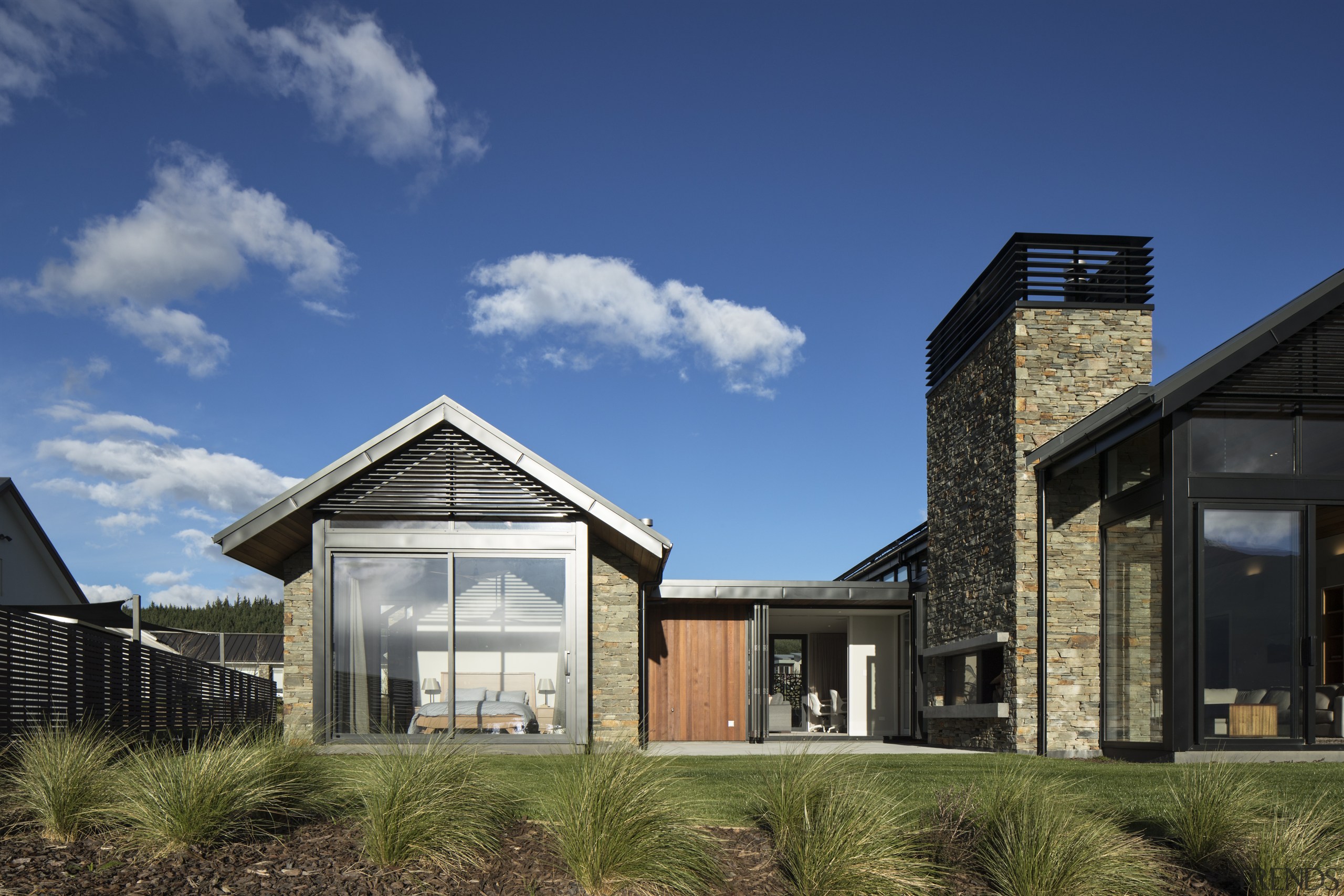 Threepavilion home connects with m... Gallery 12 Trends