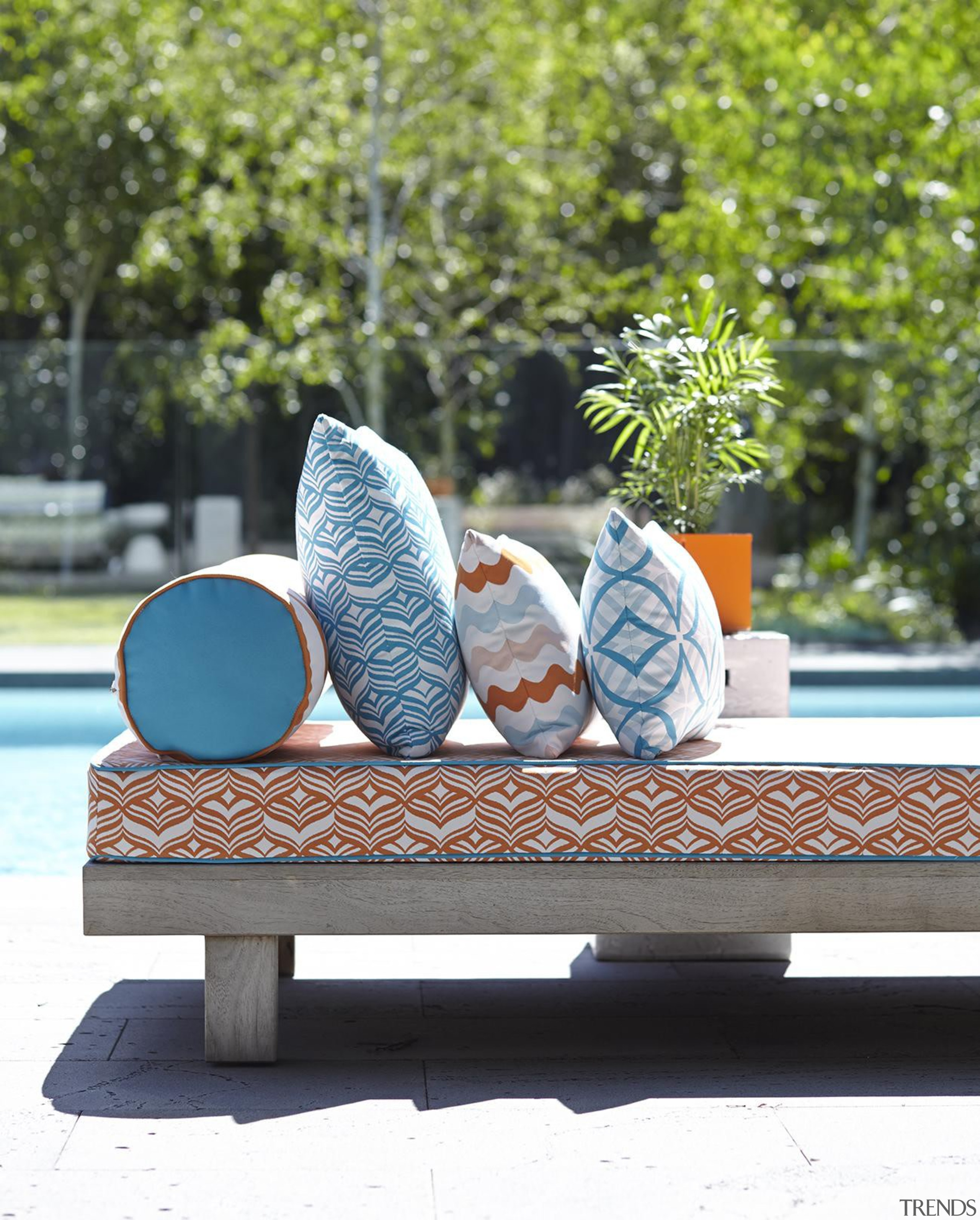 An exciting follow up to our popular Bondirange bench, furniture, outdoor furniture, sunlounger, table