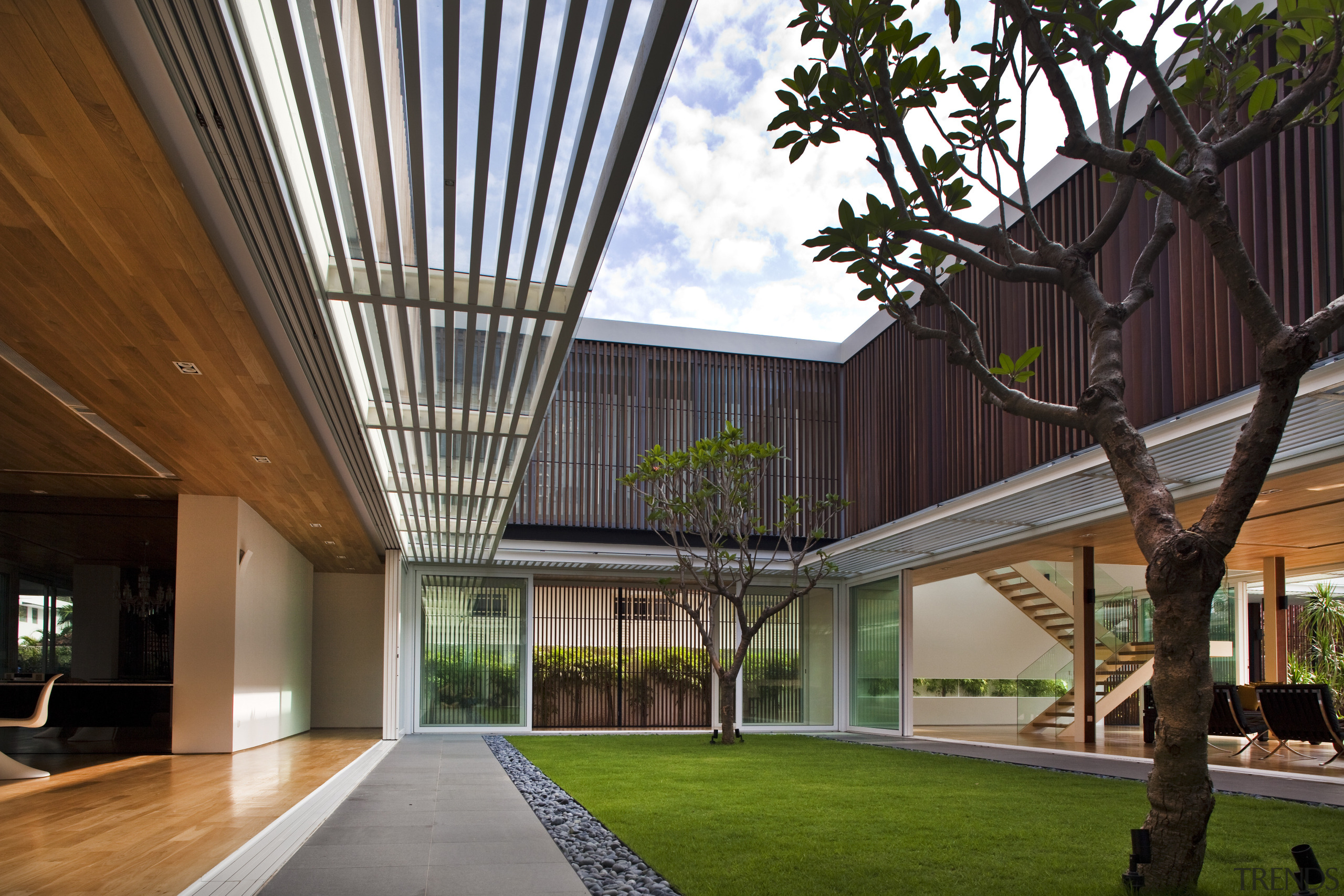 View of home designed by Wallflower Architecture &amp; architecture, courtyard, daylighting, estate, facade, home, house, mixed use, real estate, residential area, roof, brown, black