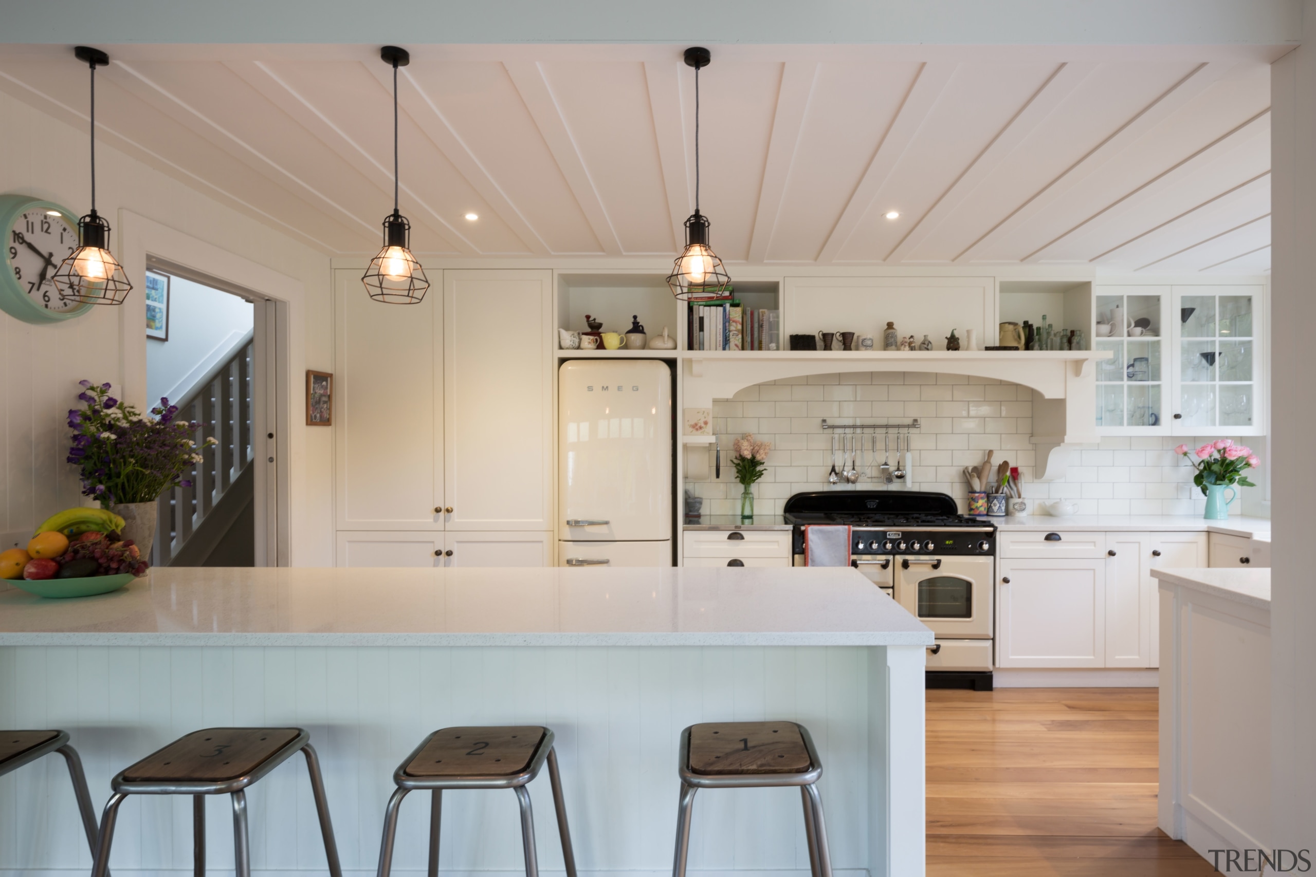 The hearth-like joinery at the rear of this ceiling, countertop, cuisine classique, home, interior design, kitchen, room, gray