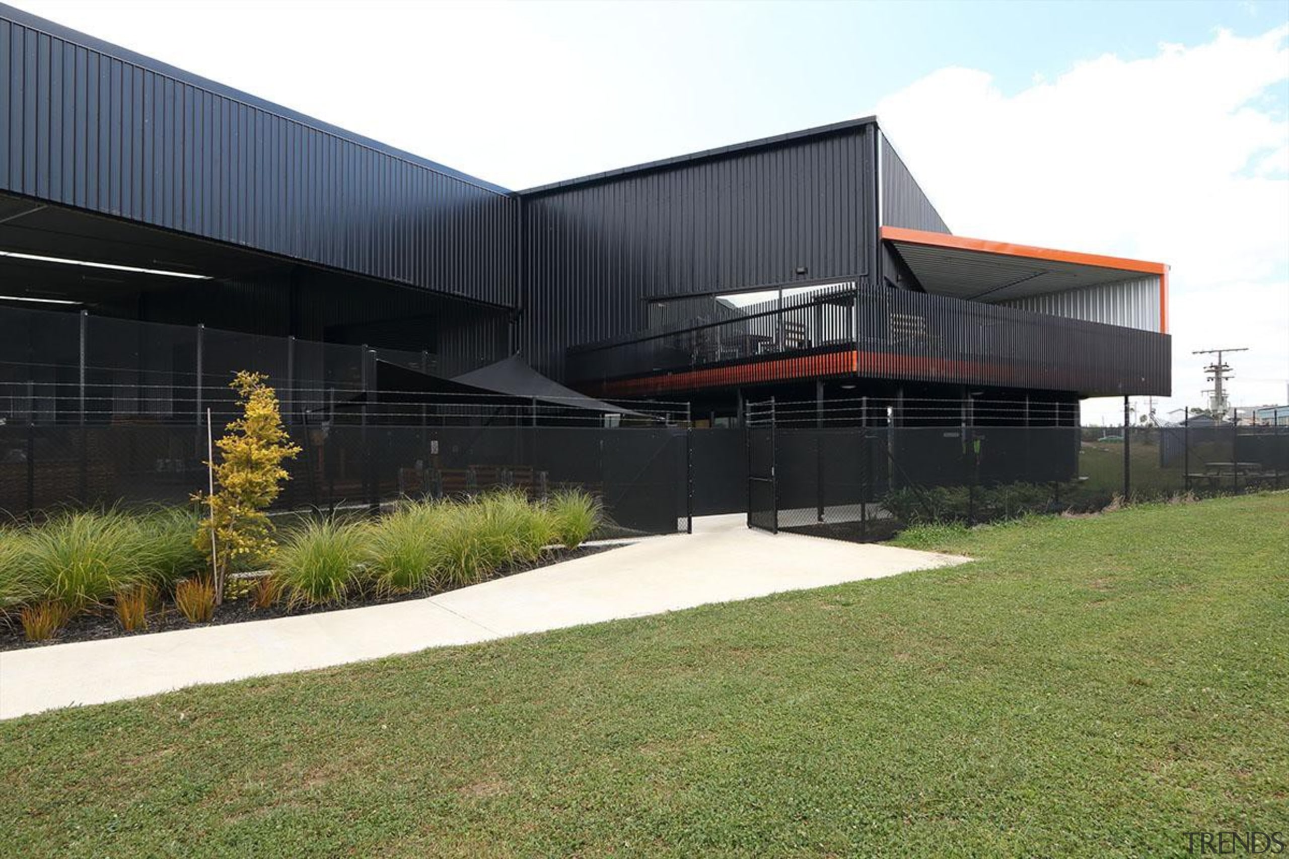 NOMINEETorpedo 7 Distribution Centre (1 of 4) - architecture, corporate headquarters, facade, home, house, property, real estate, shed, white, black