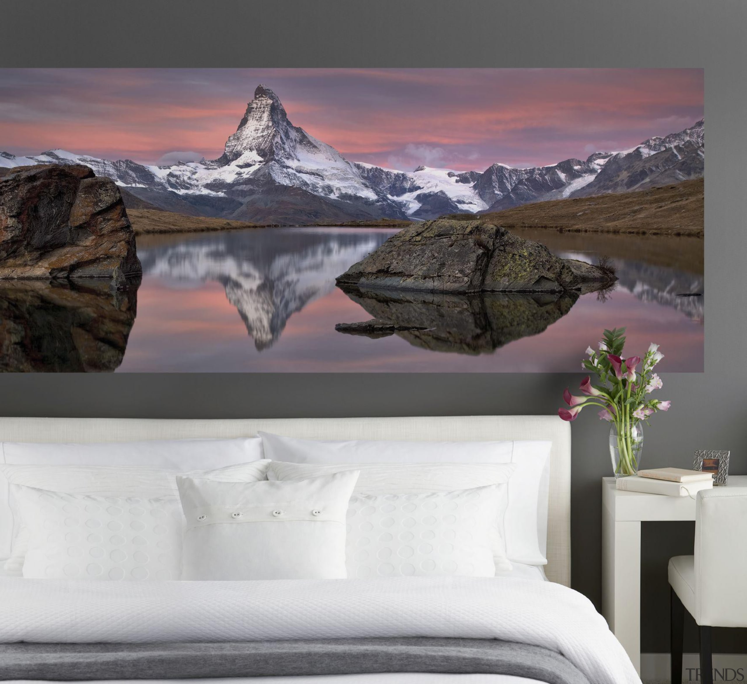 Matterhorn Interieur - Italian Color Range - interior interior design, wall, gray, white, black