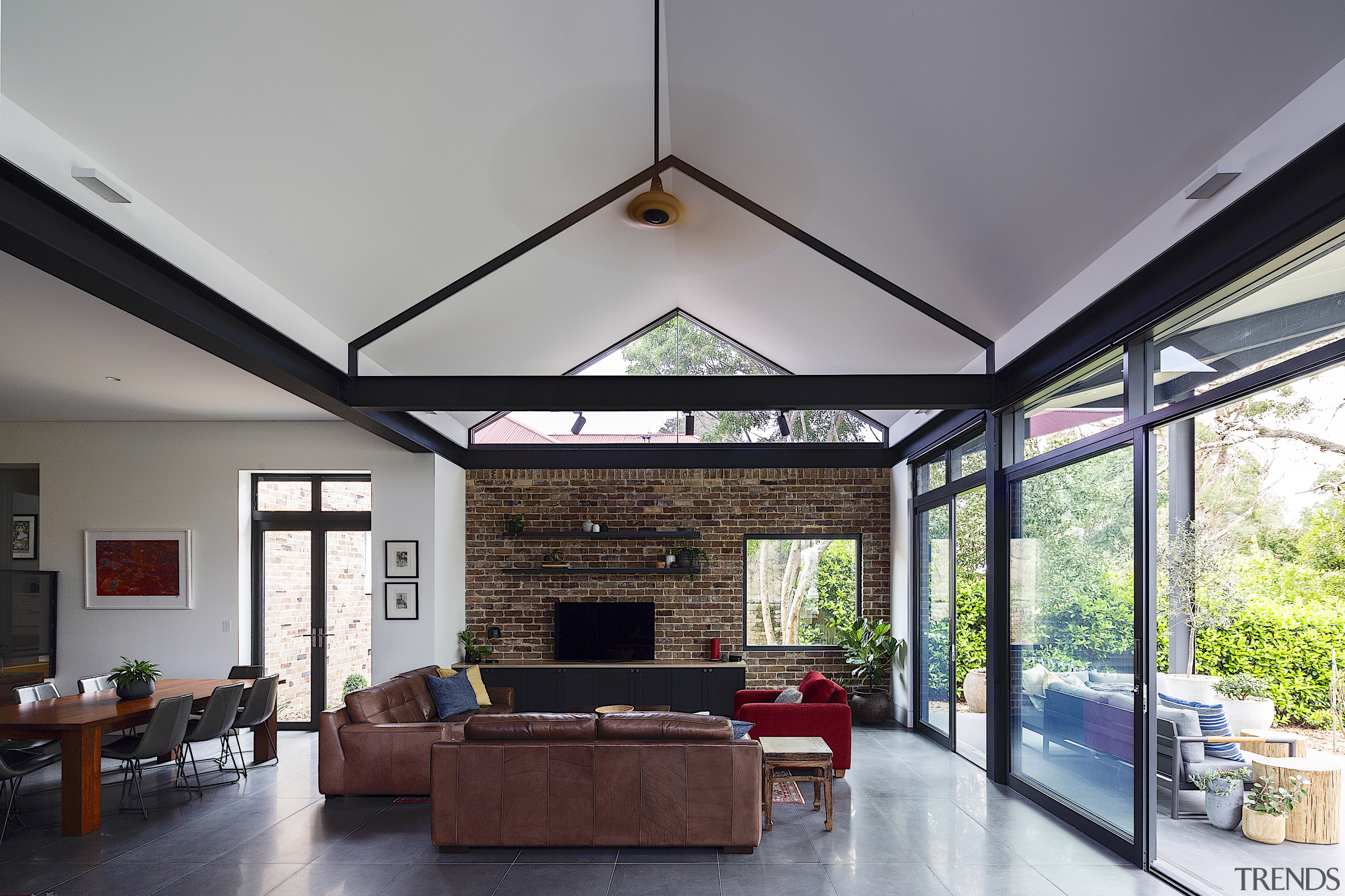 A heritage-listed c.1880 sandstone cottage is revamped with 