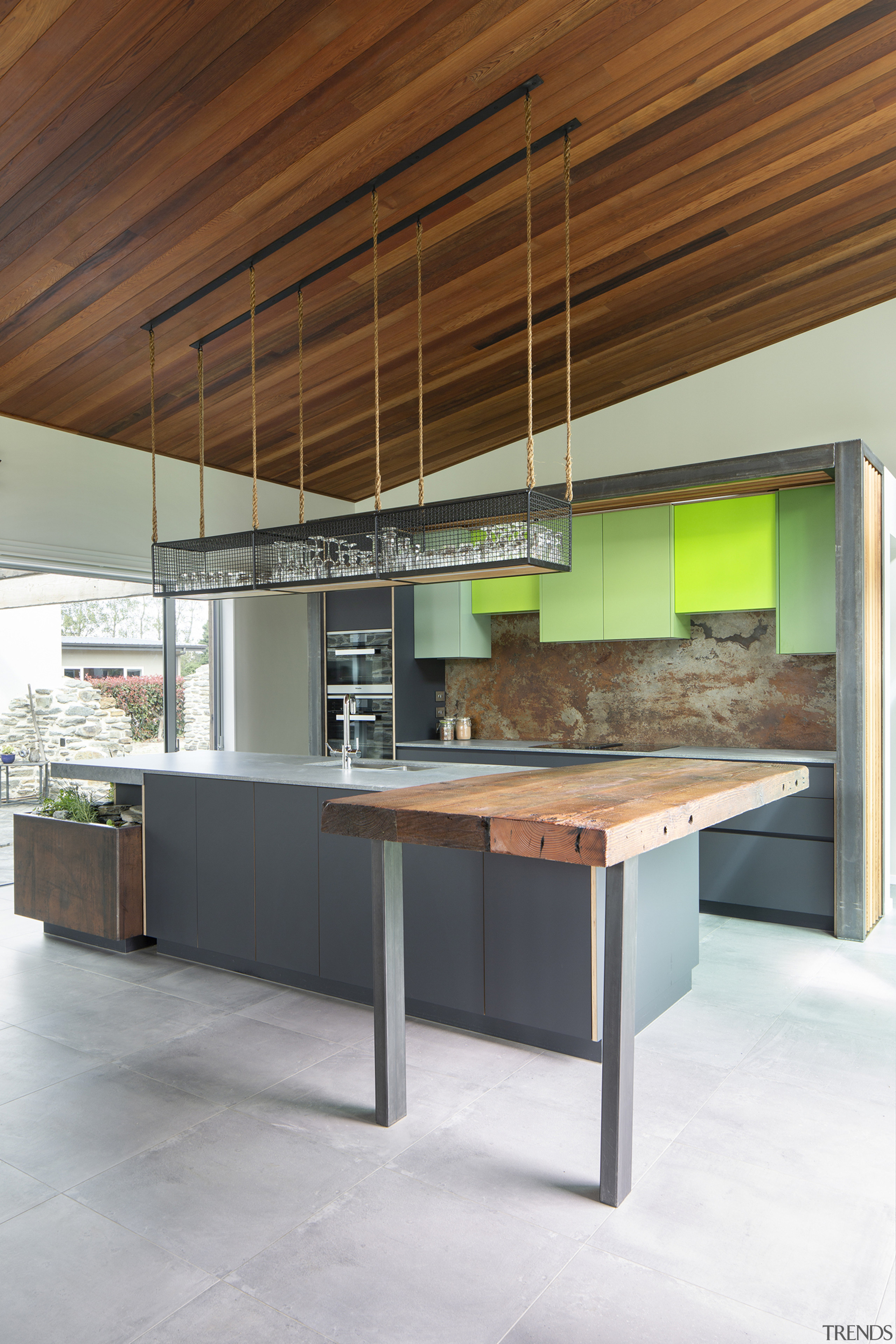 To give the informal meeting area a strong 