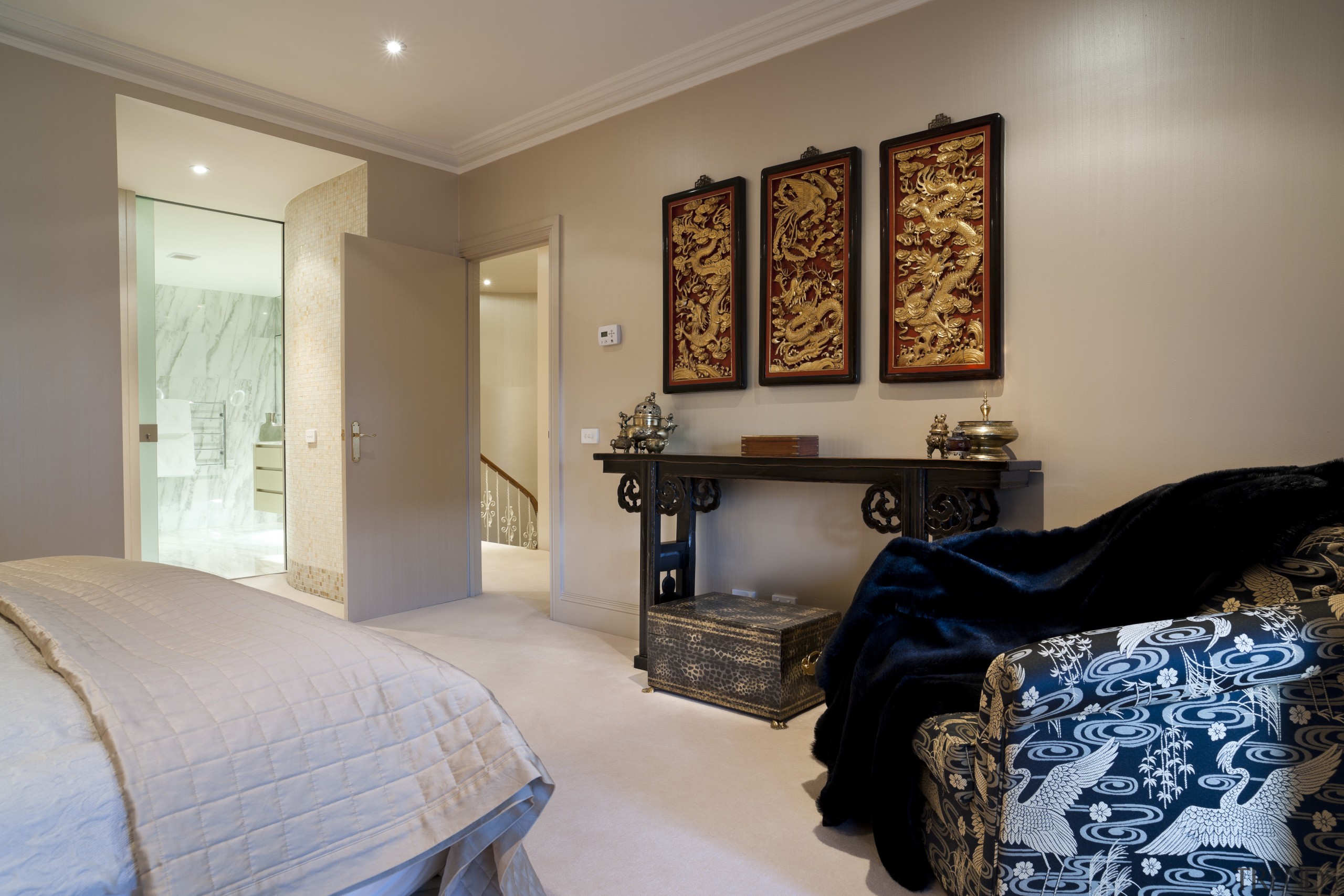 Three lacquered and gilded, deeply carved wood Chinese bedroom, ceiling, estate, home, interior design, real estate, room, suite, wall, gray