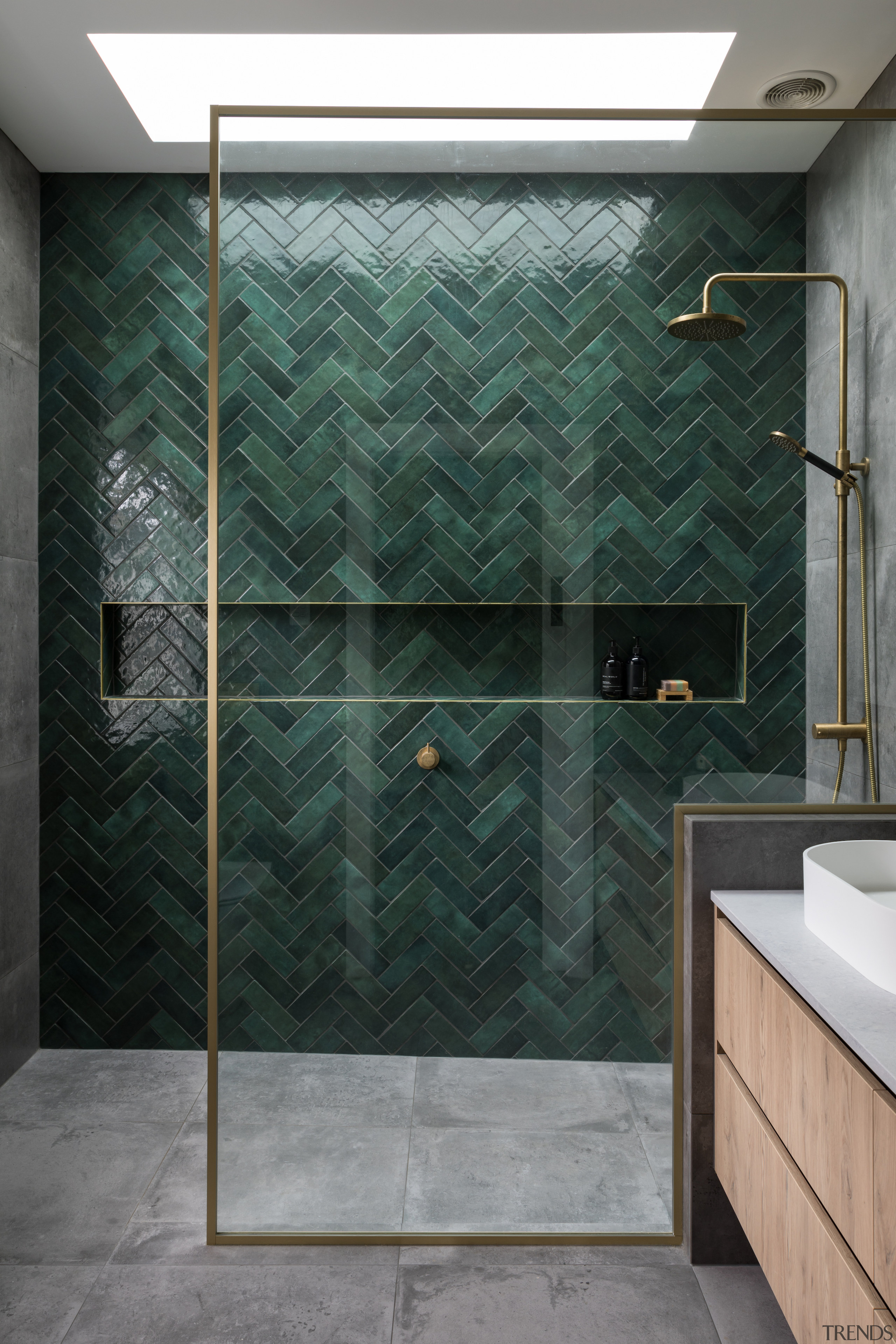 Designer: We specified a strong emerald green tile 